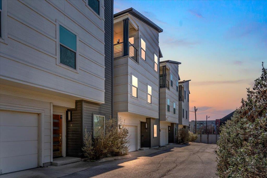 Single Family Residence