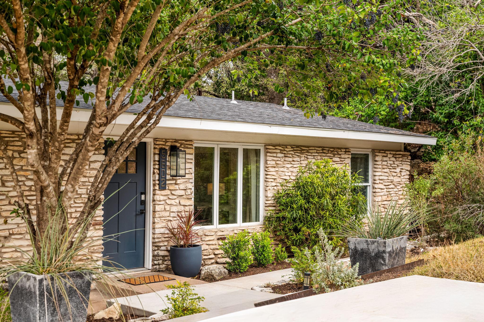 Single Family Residence