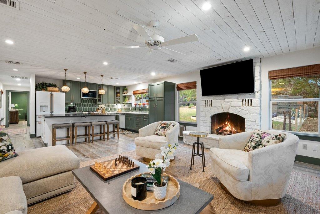 Single Family Residence
