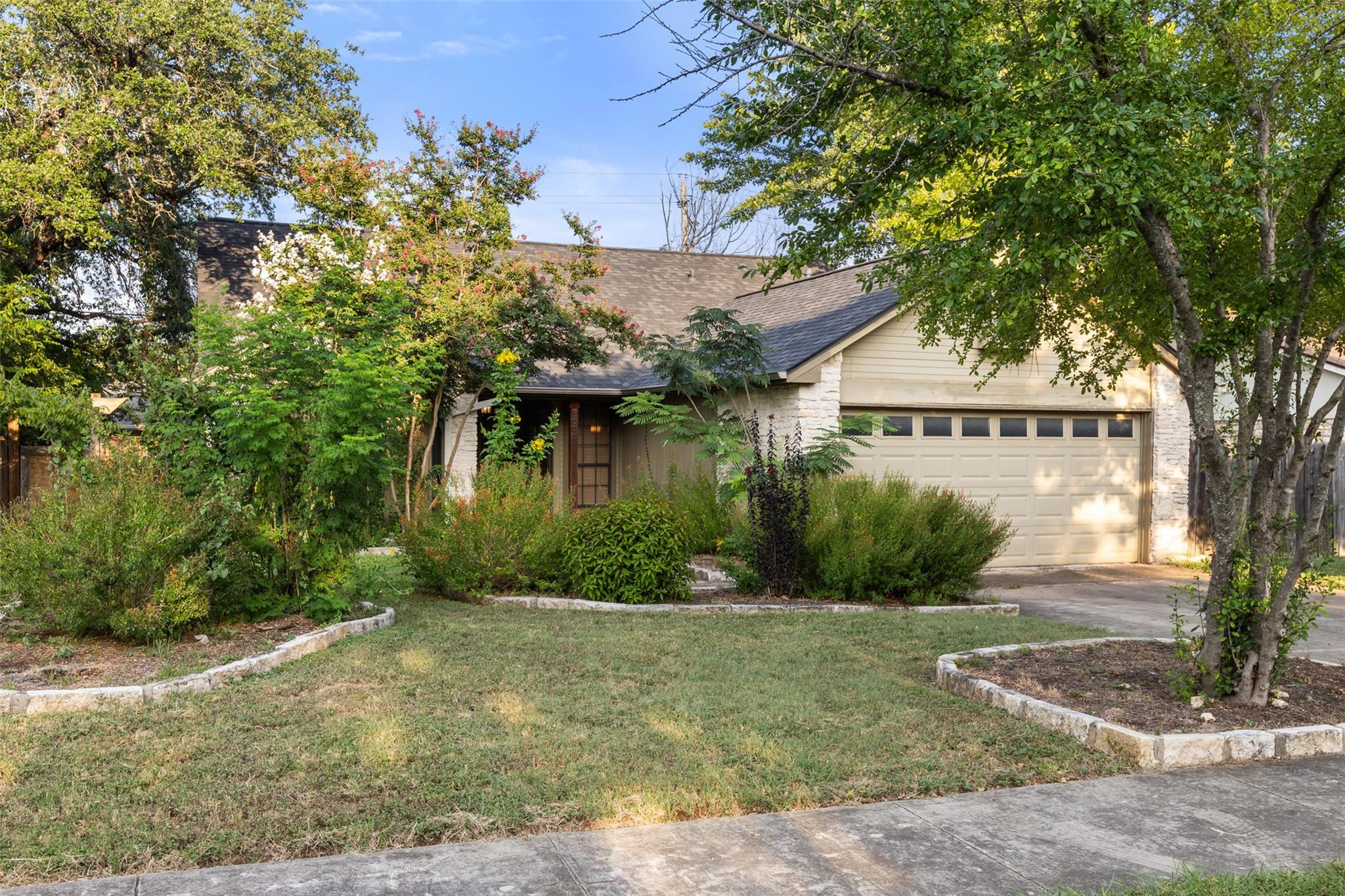 Single Family Residence