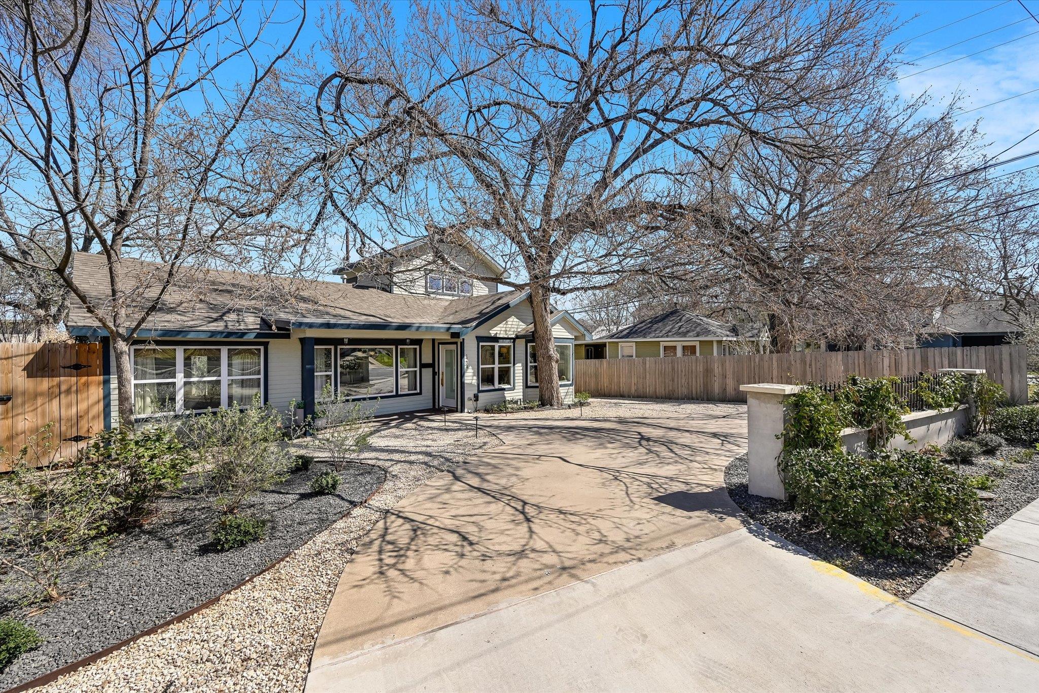 Single Family Residence