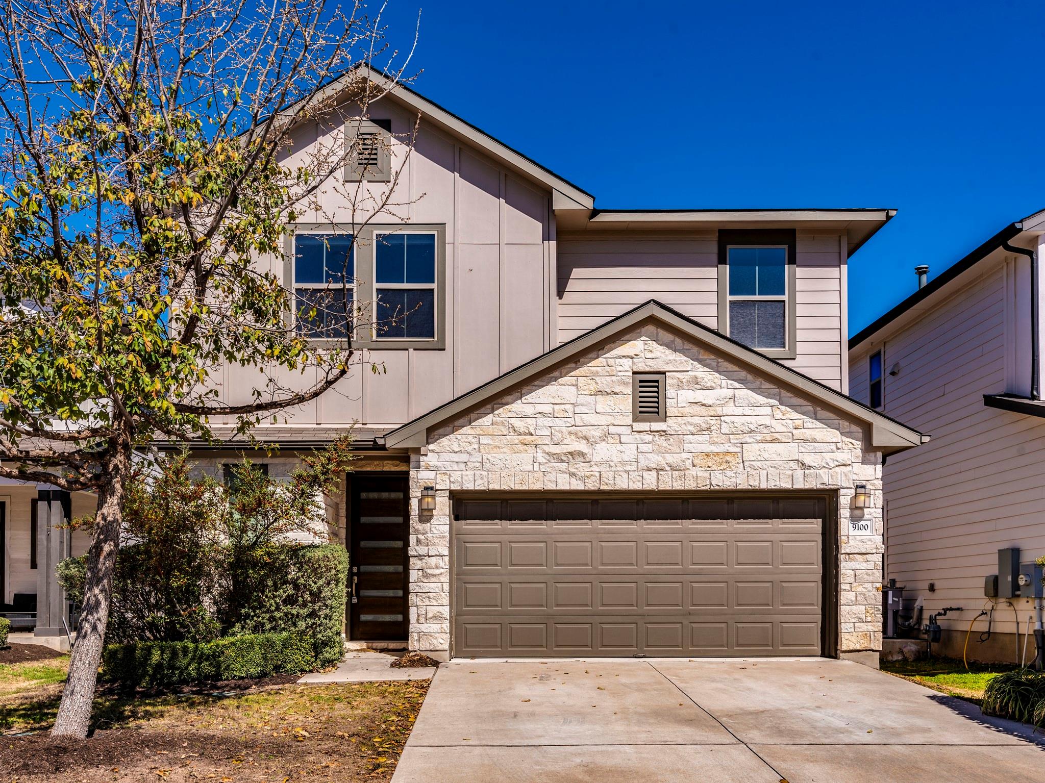 Single Family Residence
