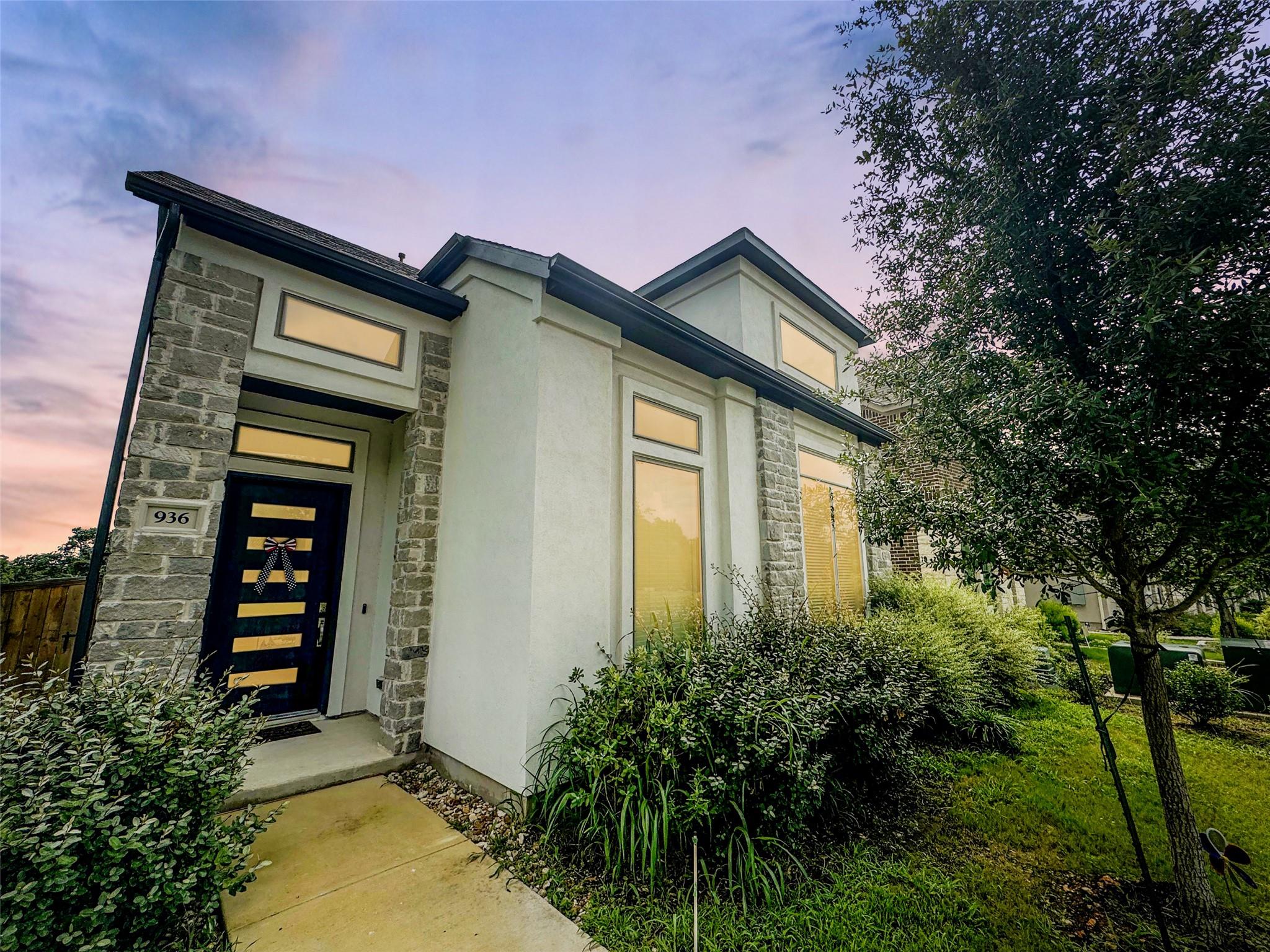 Single Family Residence
