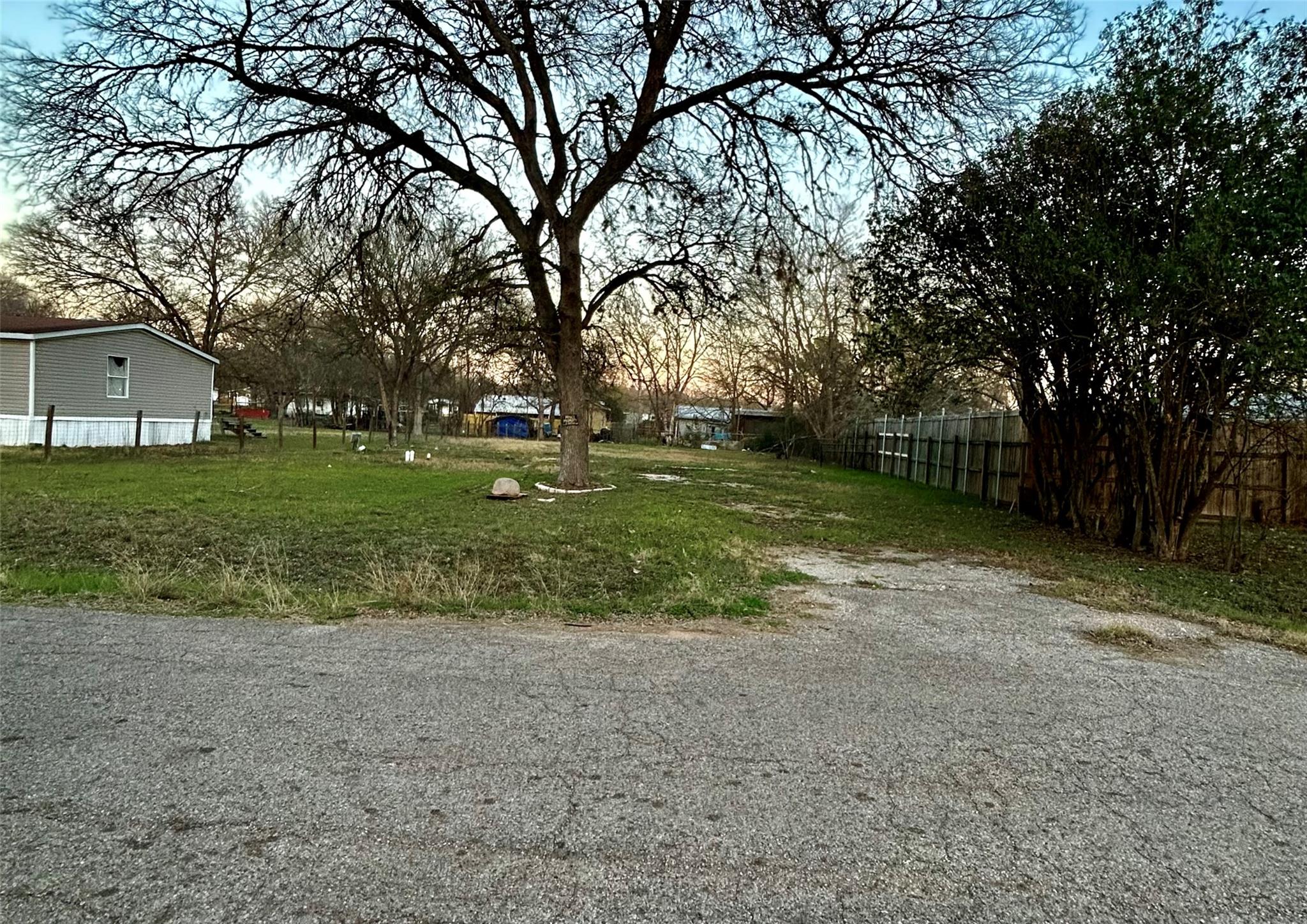 Multiple Lots (Adjacent)