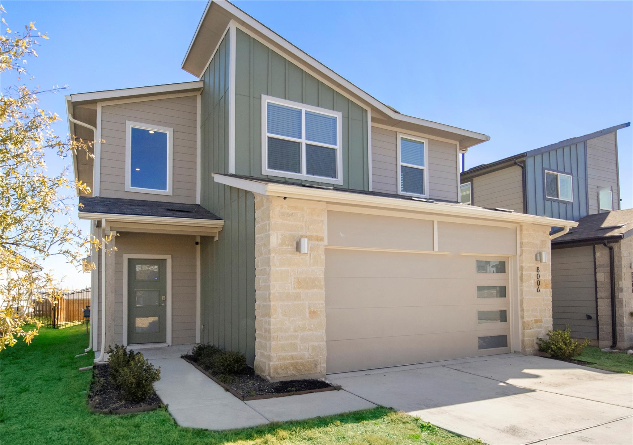 Single Family Residence