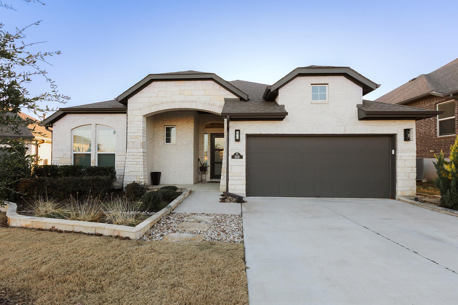 Single Family Residence