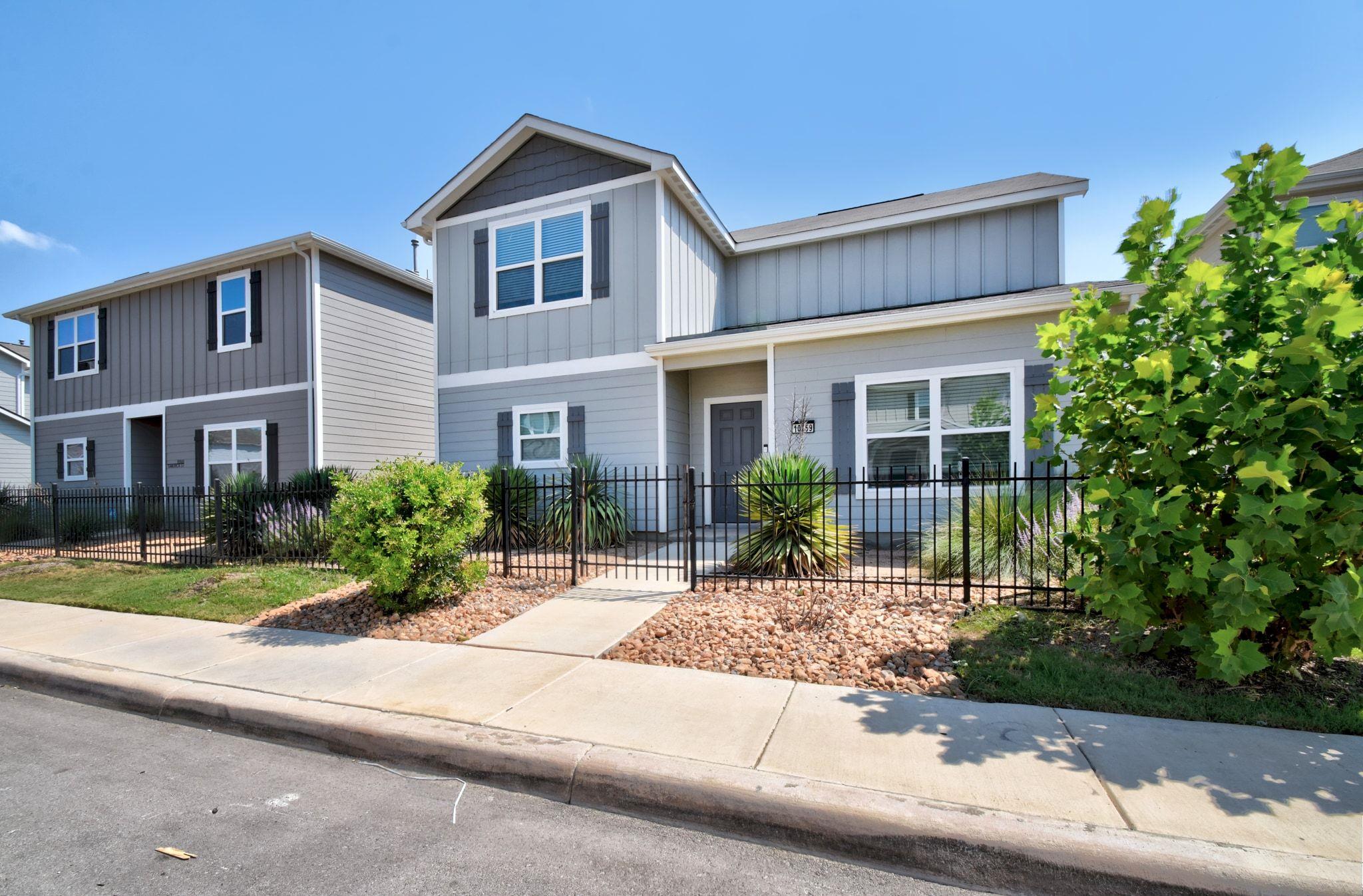 Single Family Residence