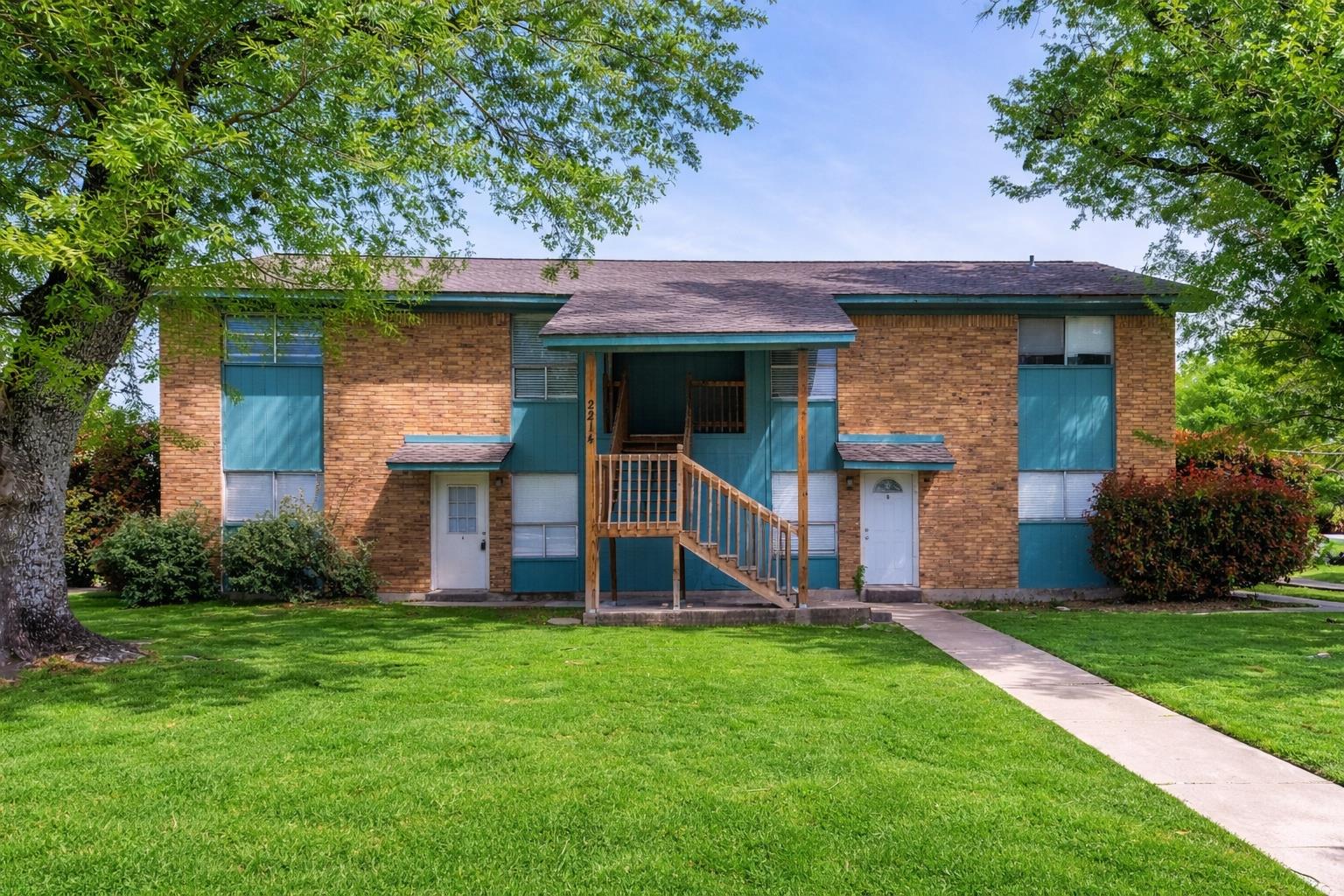 Quadruplex
