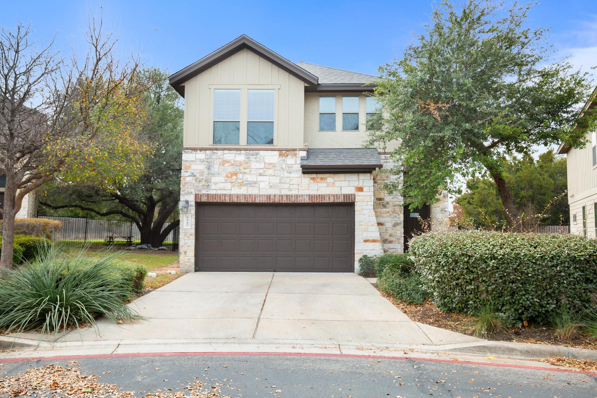 Single Family Residence