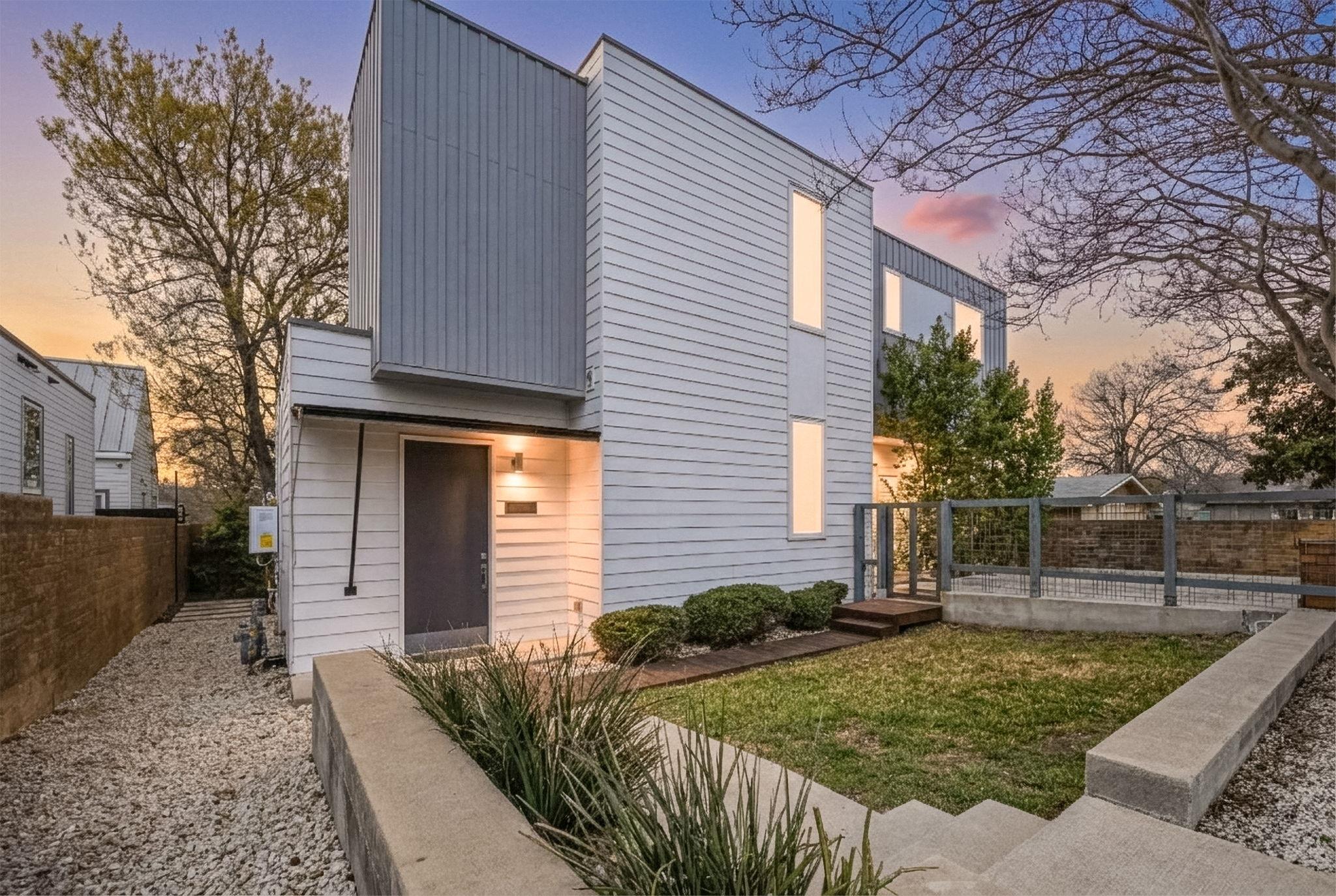 Single Family Residence