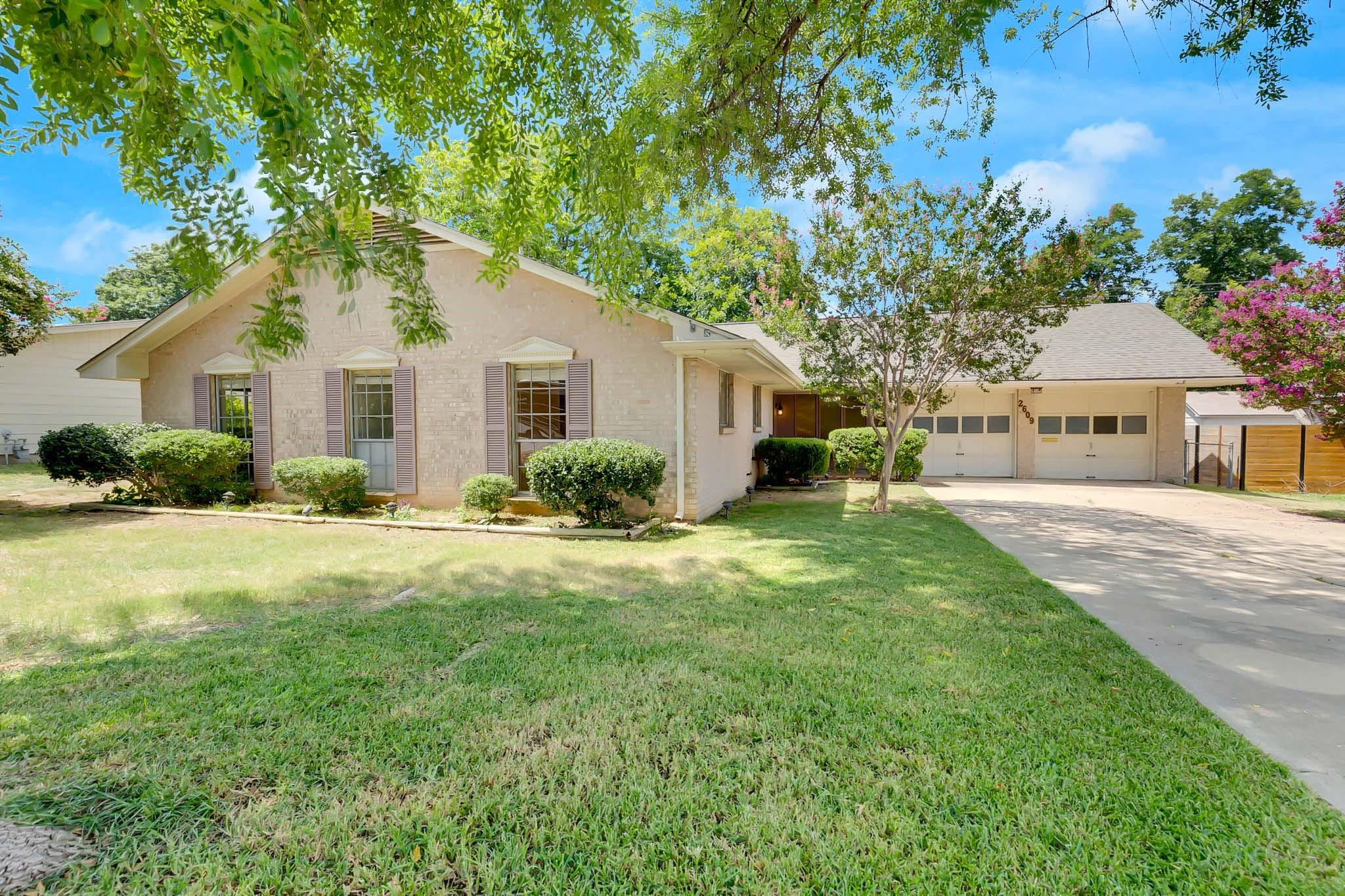 Single Family Residence