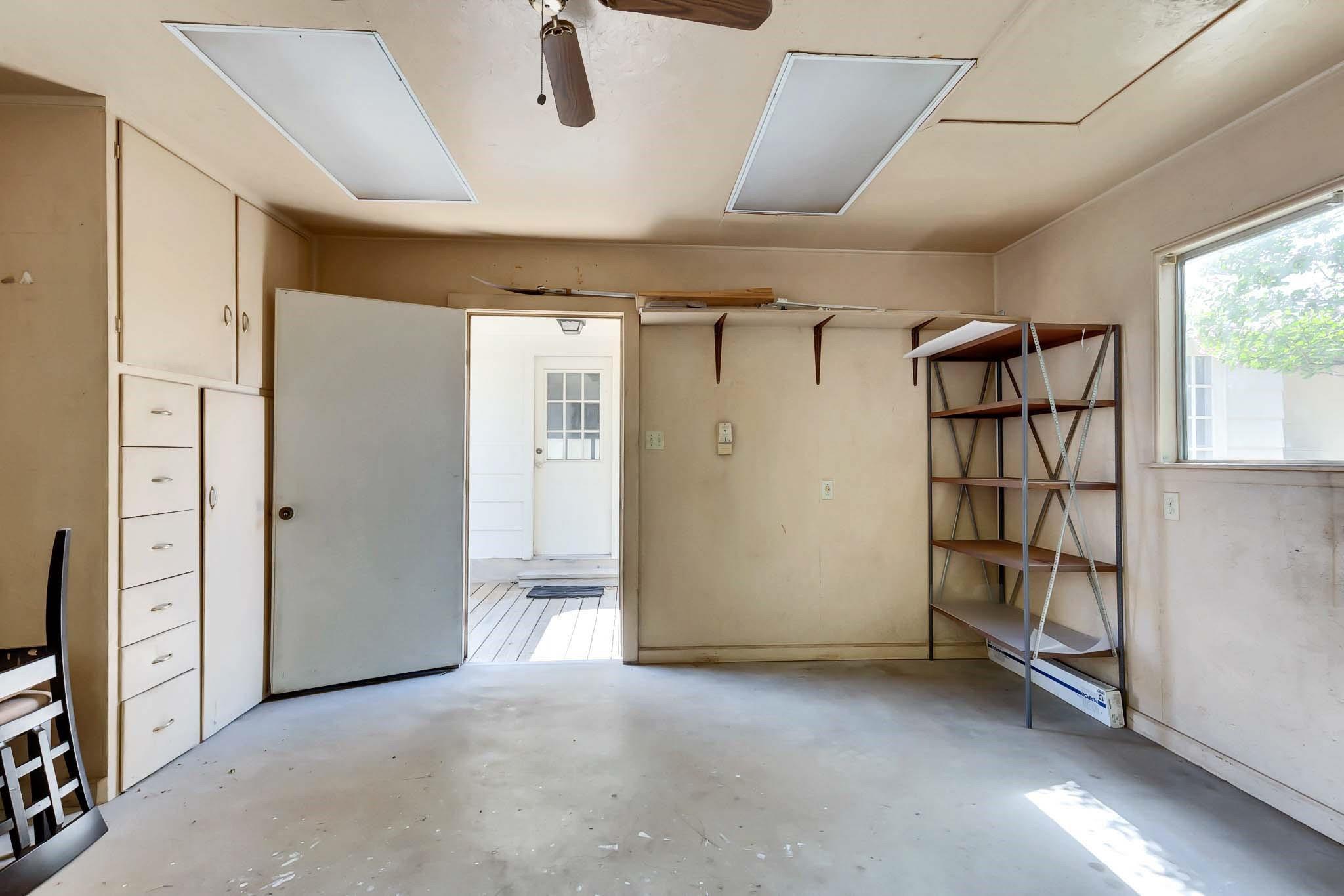 Photo 28