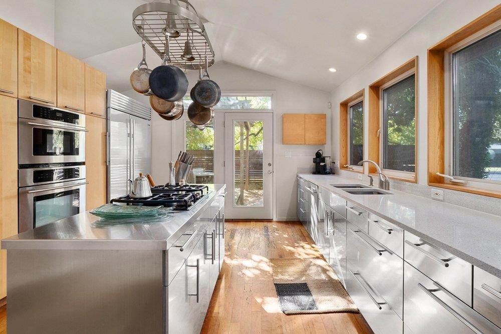 Single Family Residence