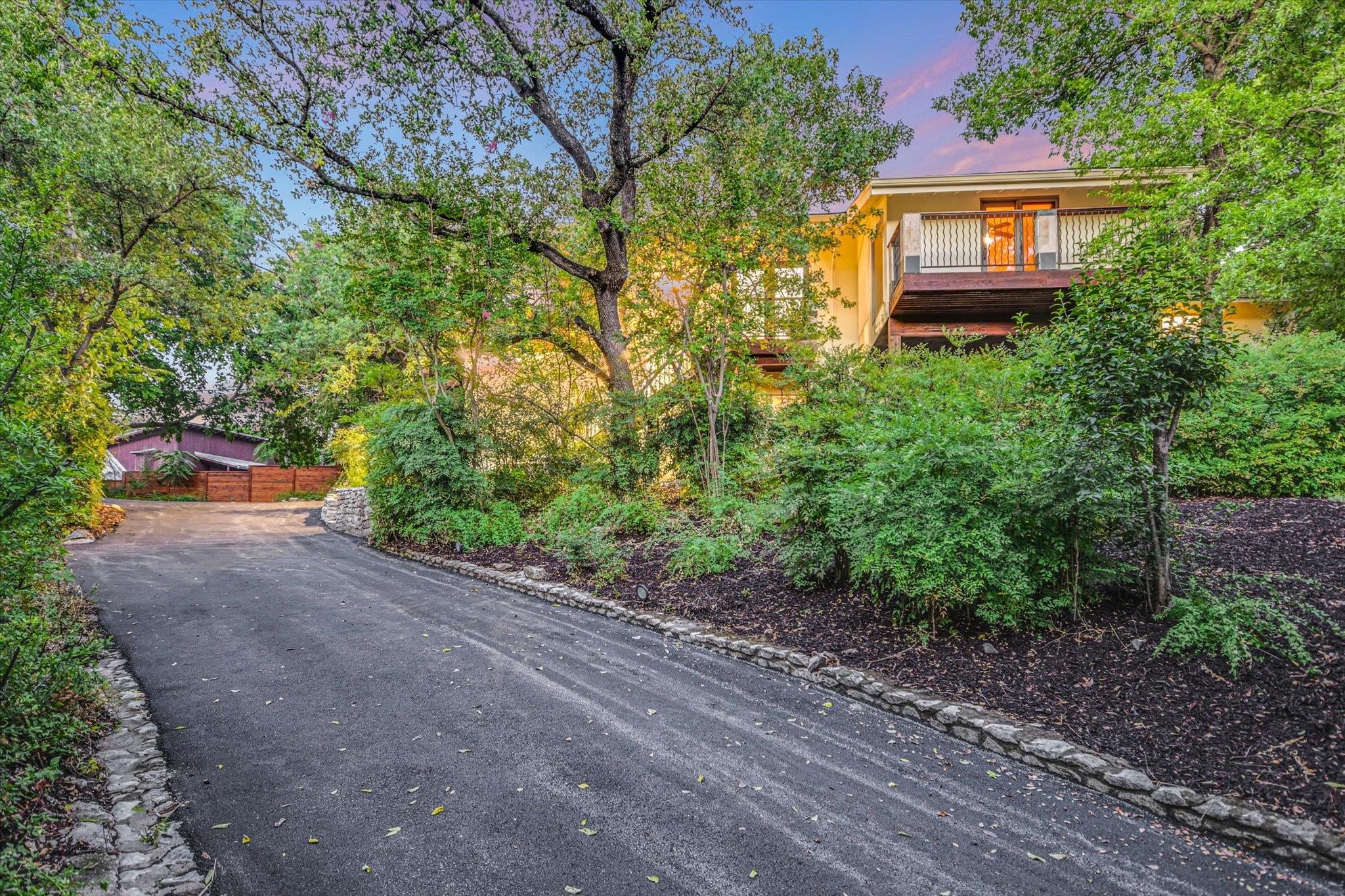 Single Family Residence