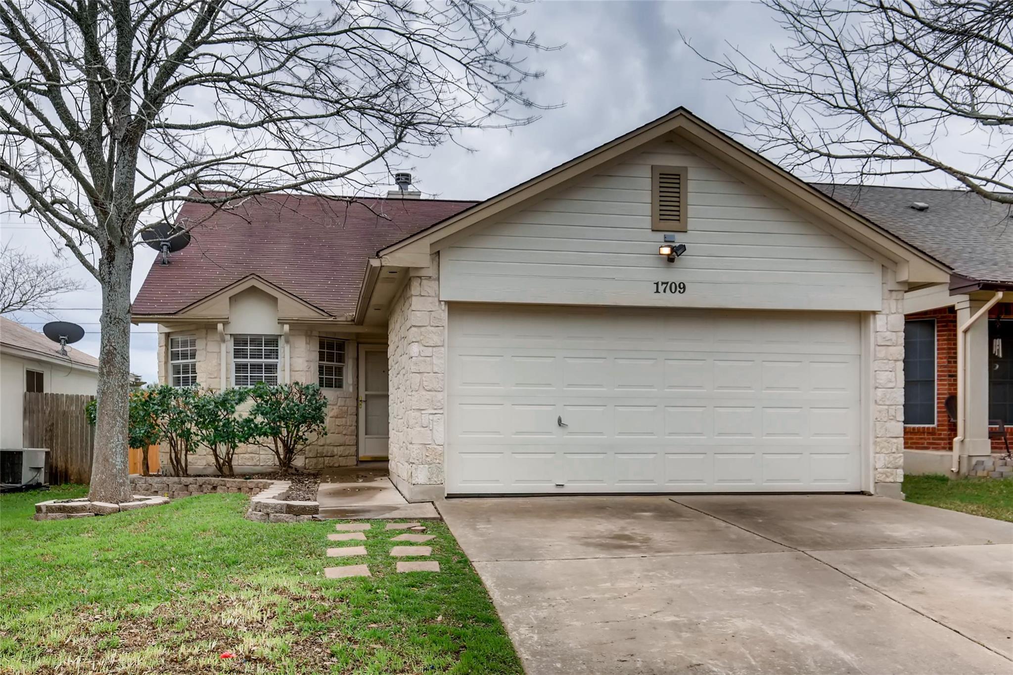Single Family Residence