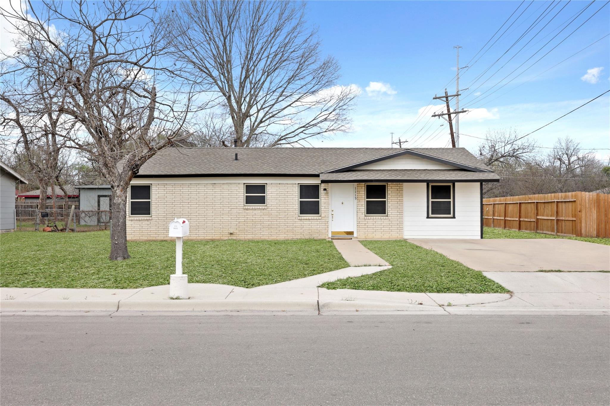 Single Family Residence