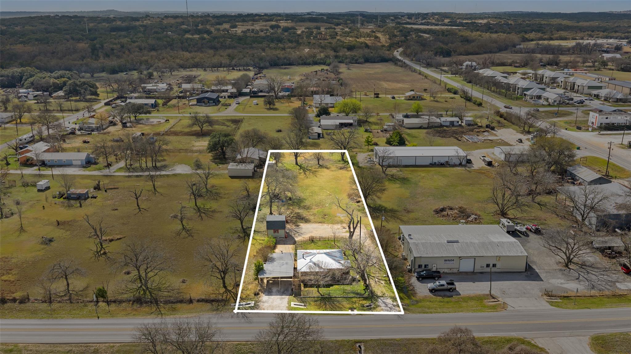 625 Ranch Road 165