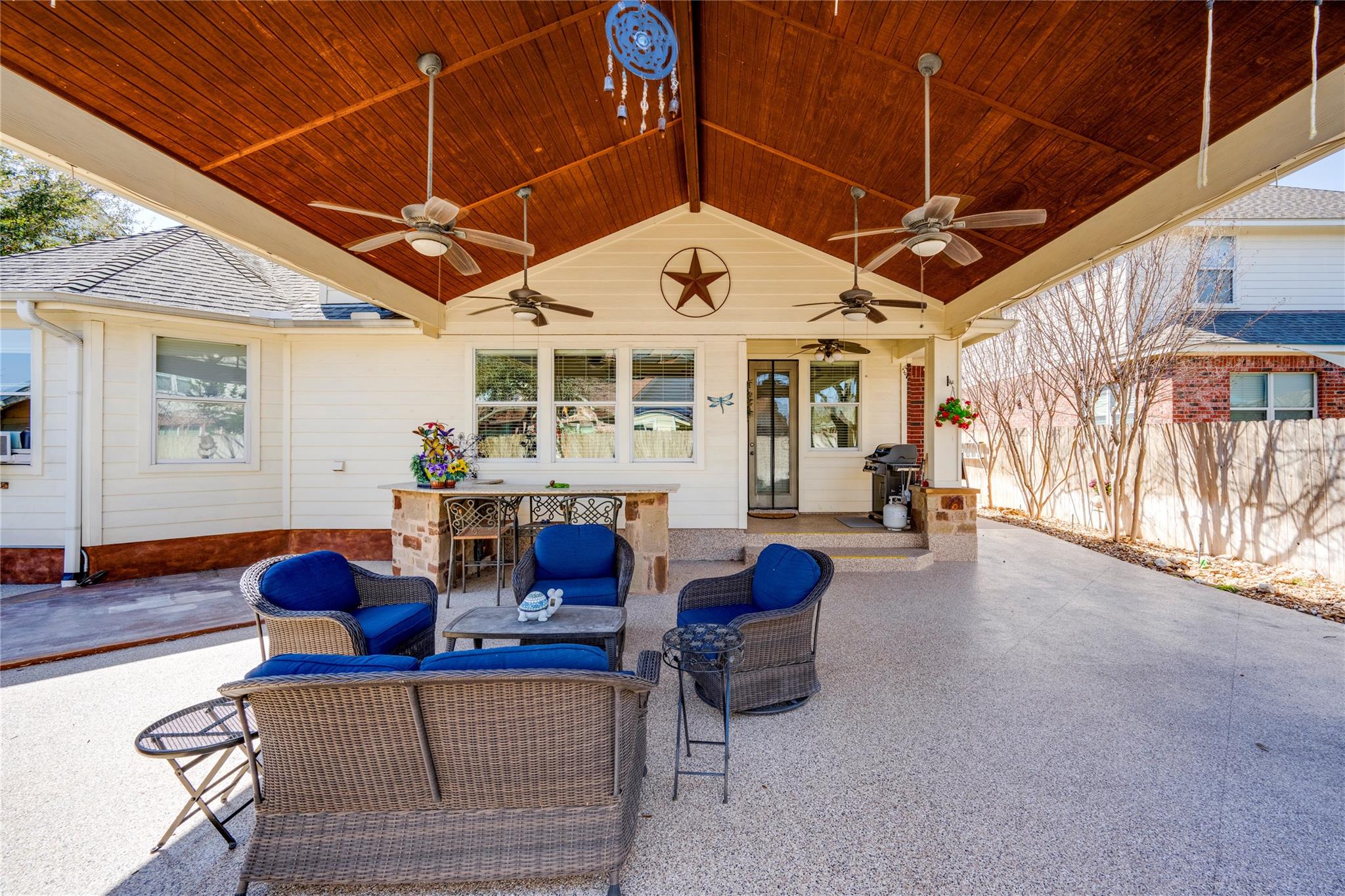 Single Family Residence