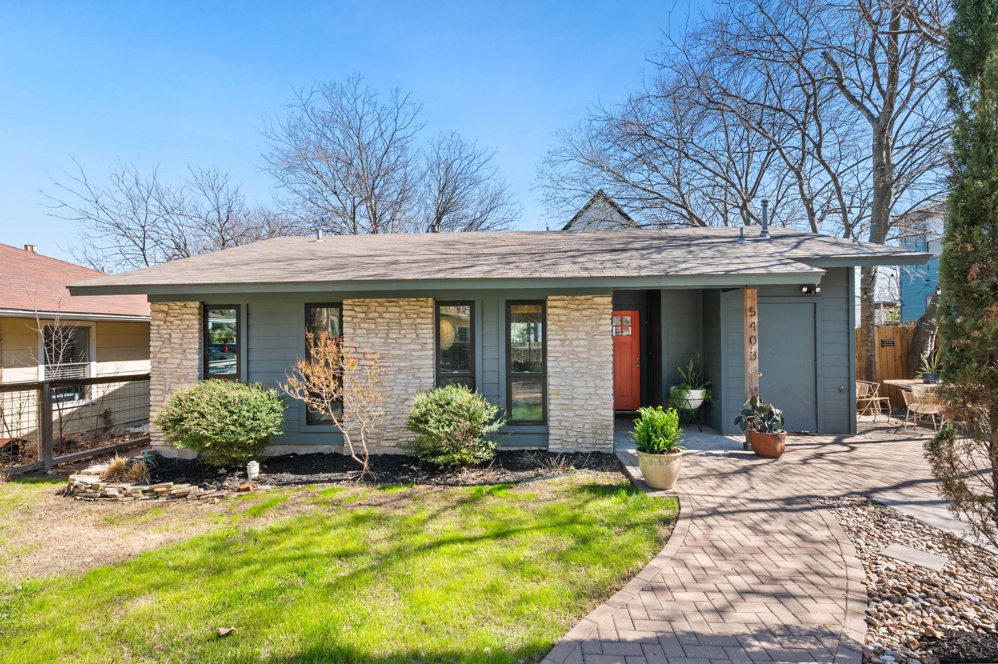 Single Family Residence