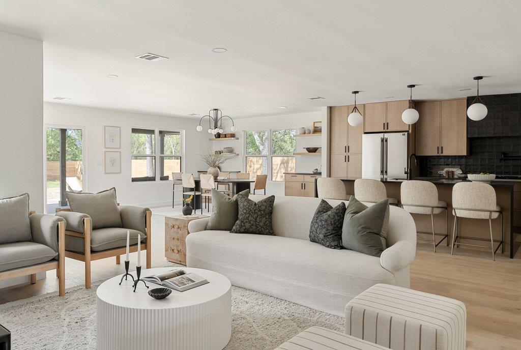 Single Family Residence