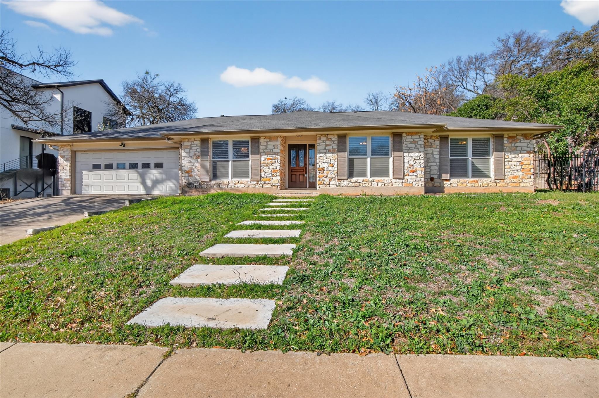 Single Family Residence