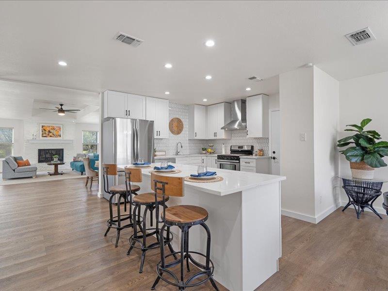 Single Family Residence