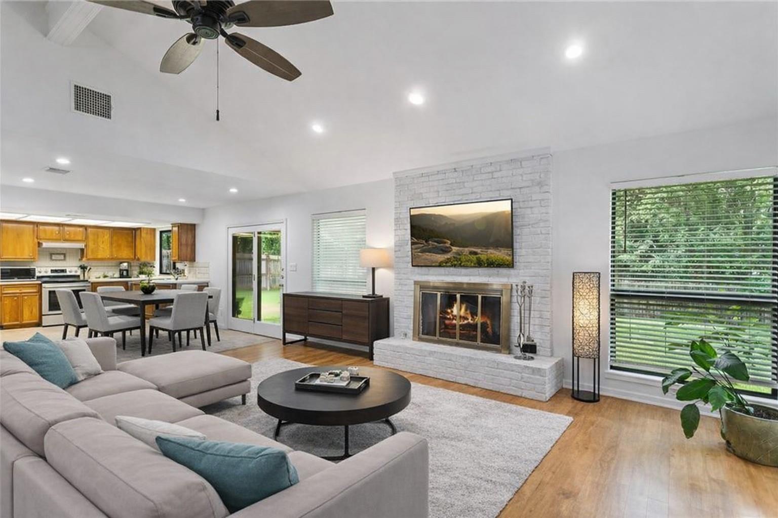 Single Family Residence