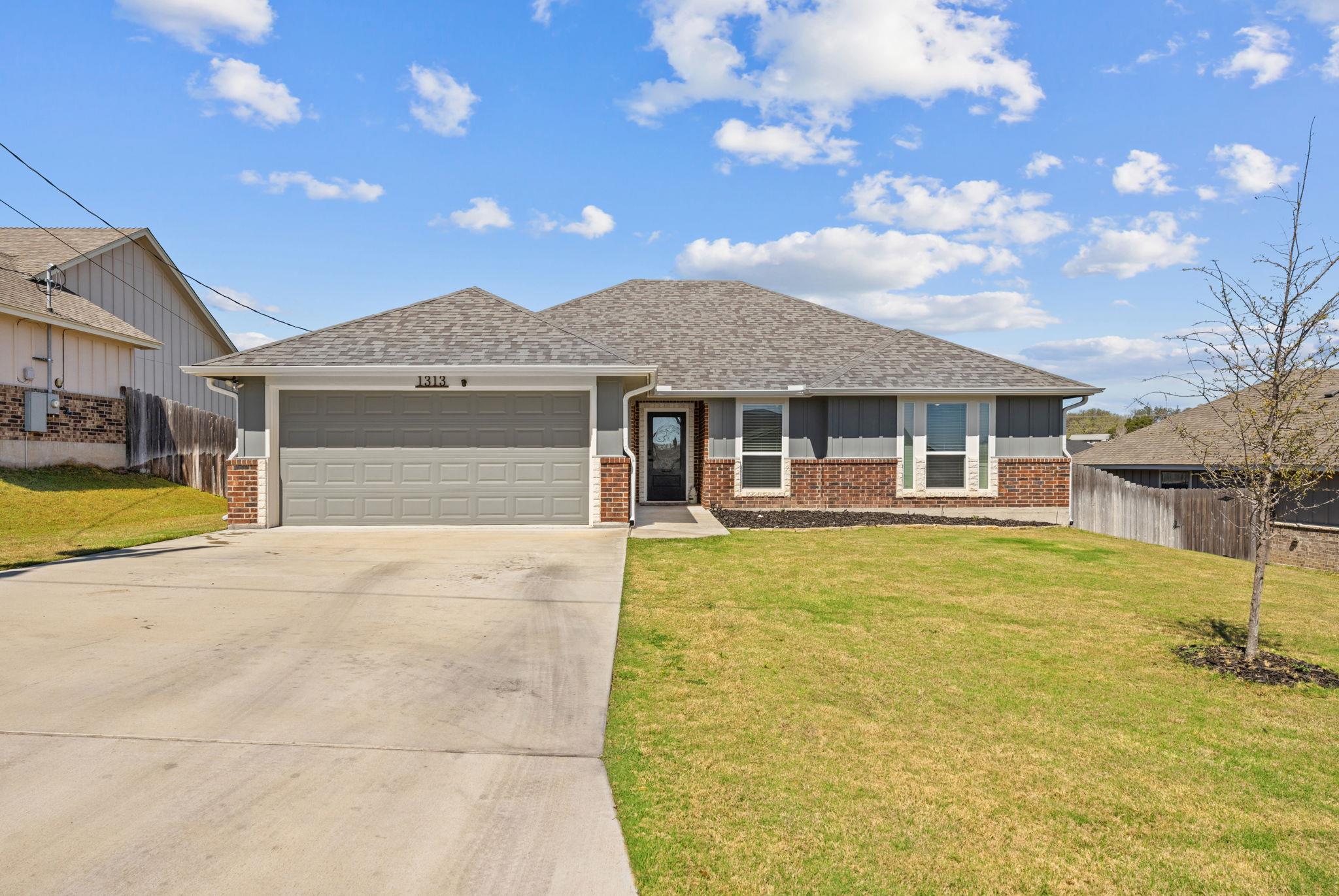 1313 Sandstone