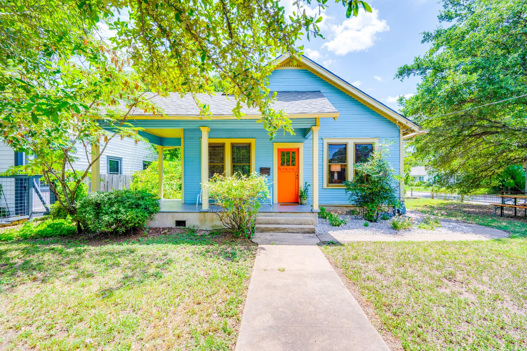 Single Family Residence