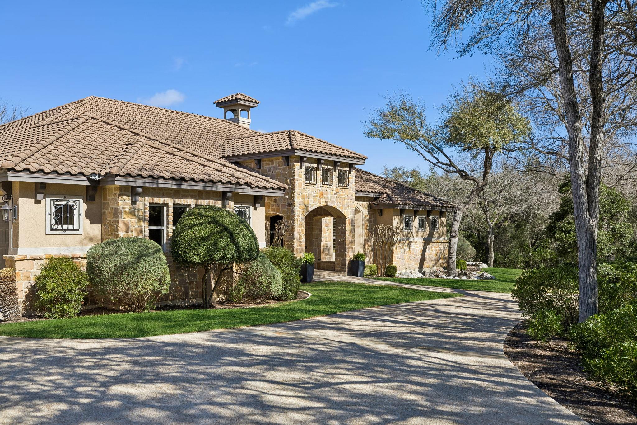 Single Family Residence