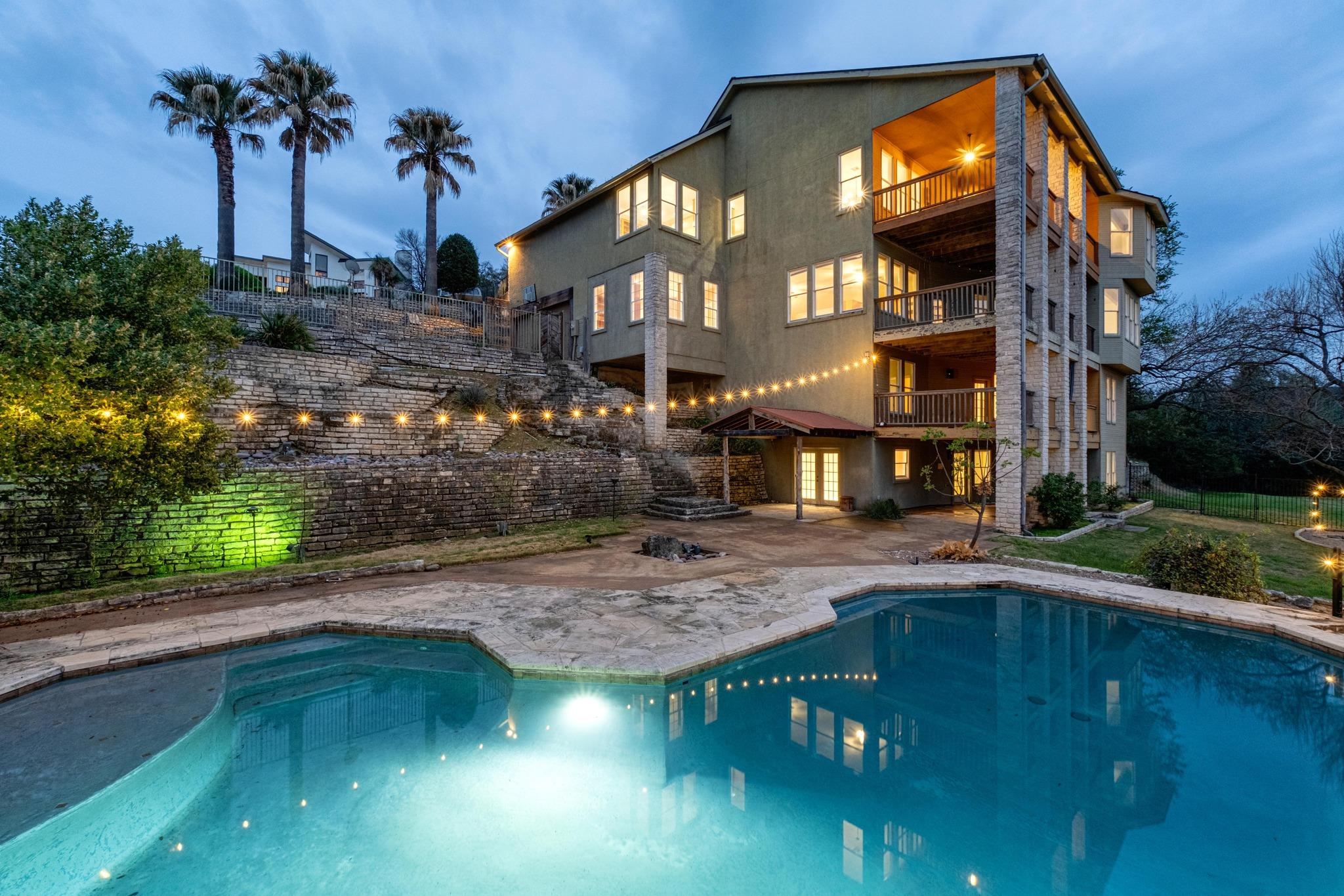 Single Family Residence