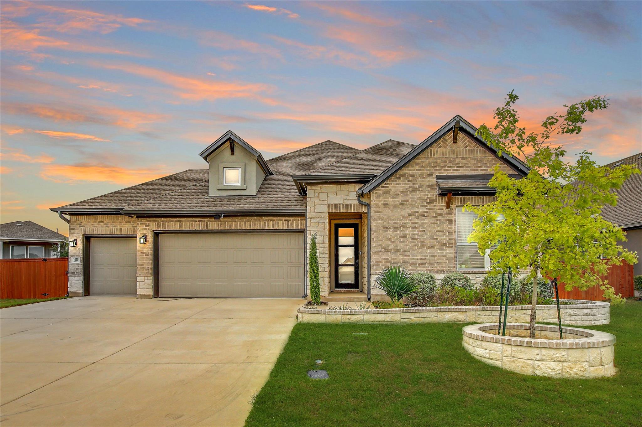 Single Family Residence