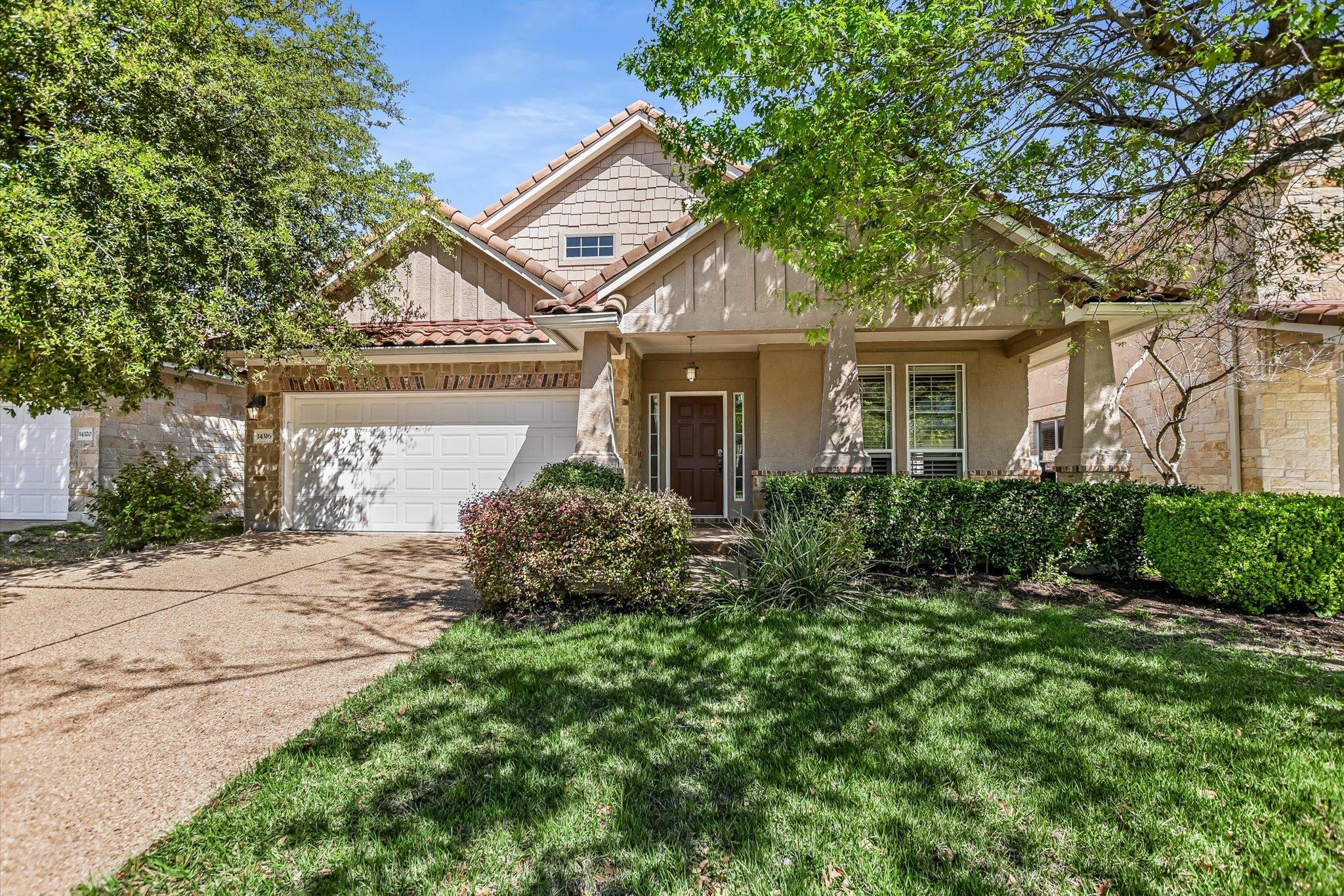 Single Family Residence