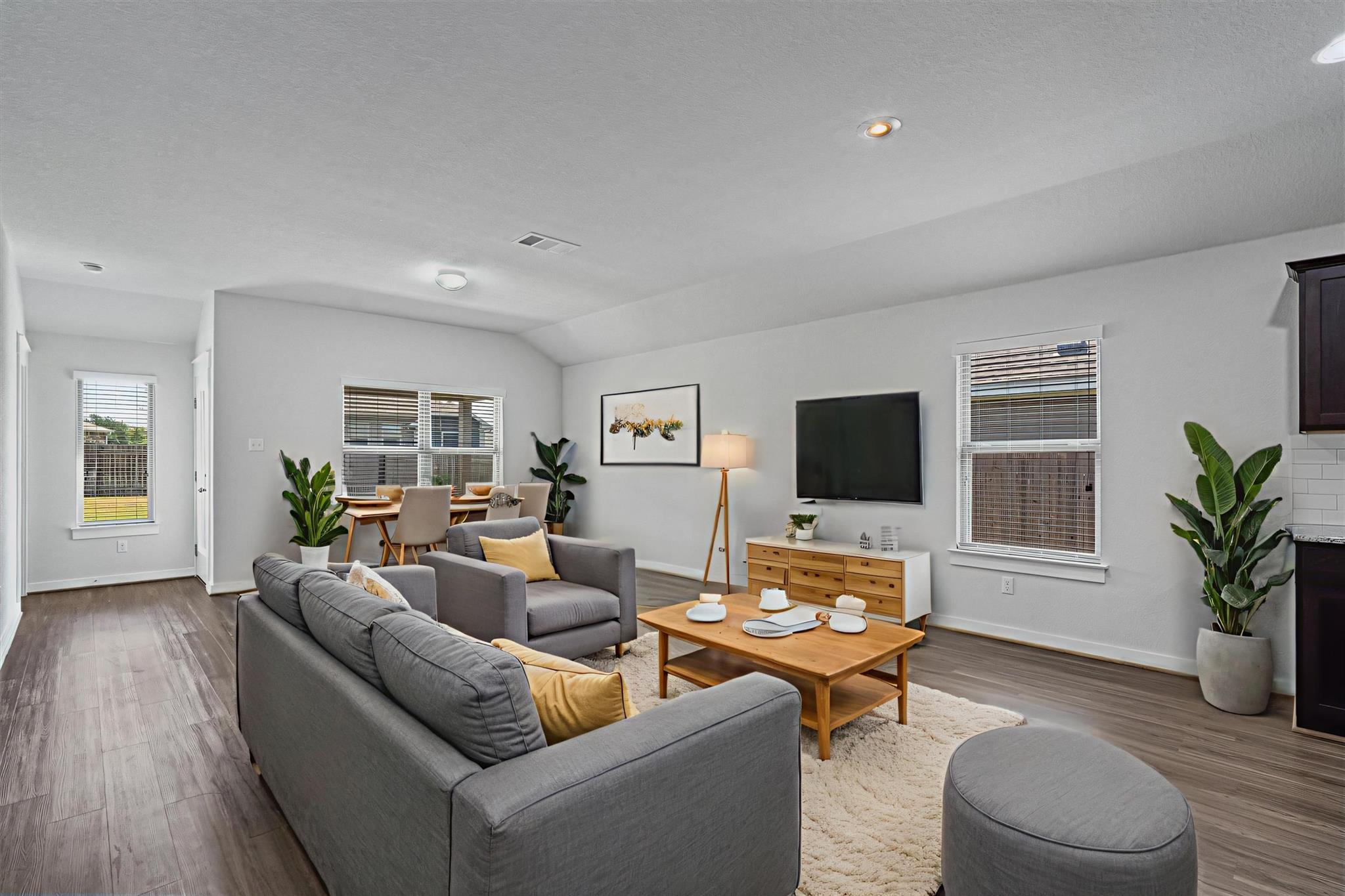 Single Family Residence