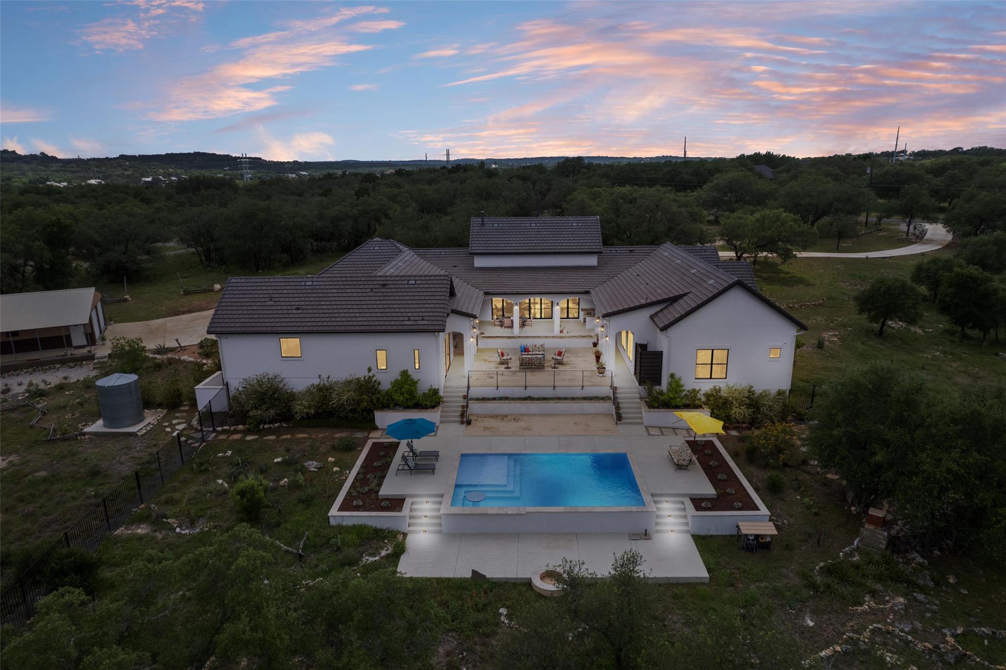 Single Family Residence