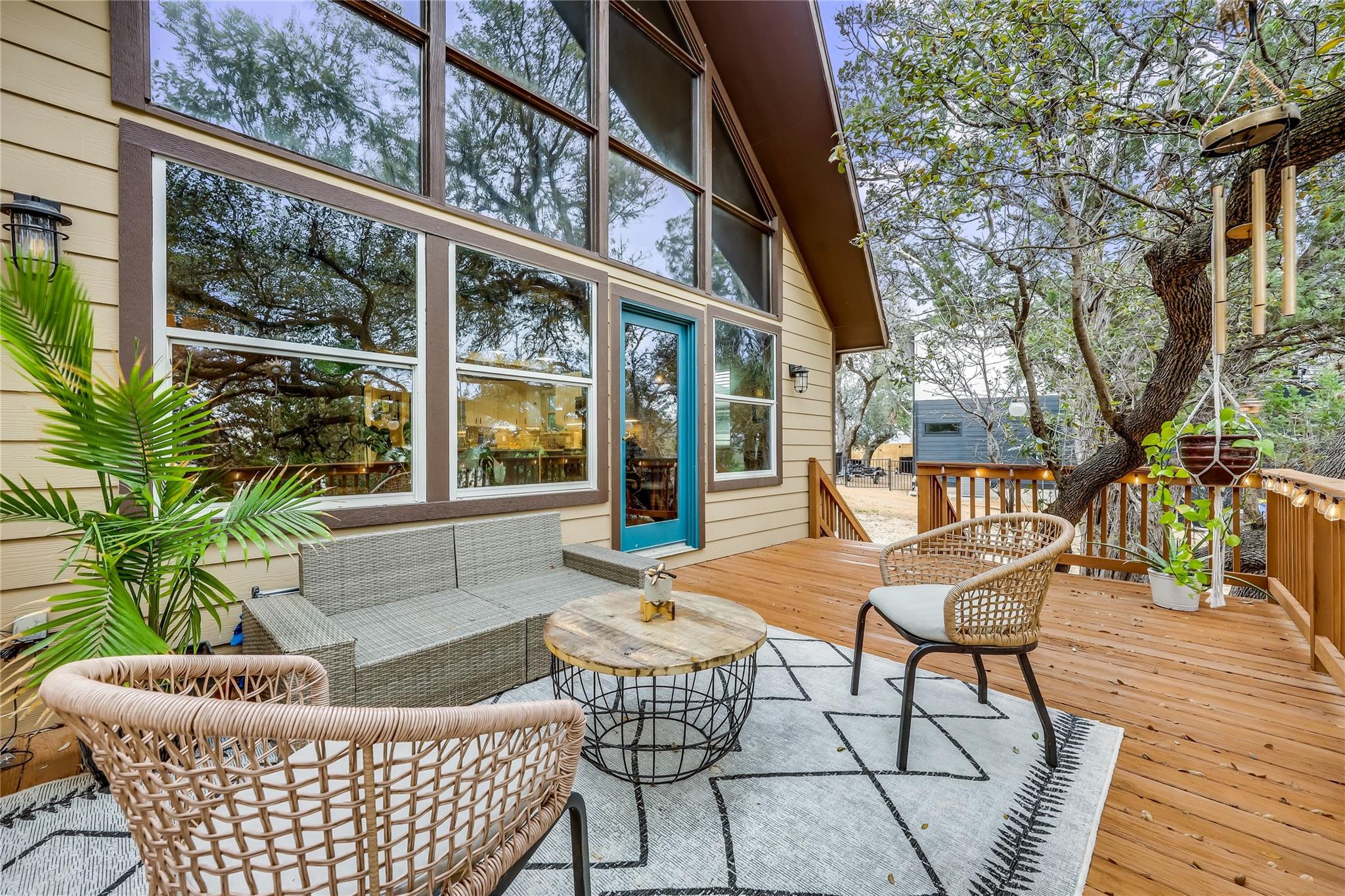 Single Family Residence