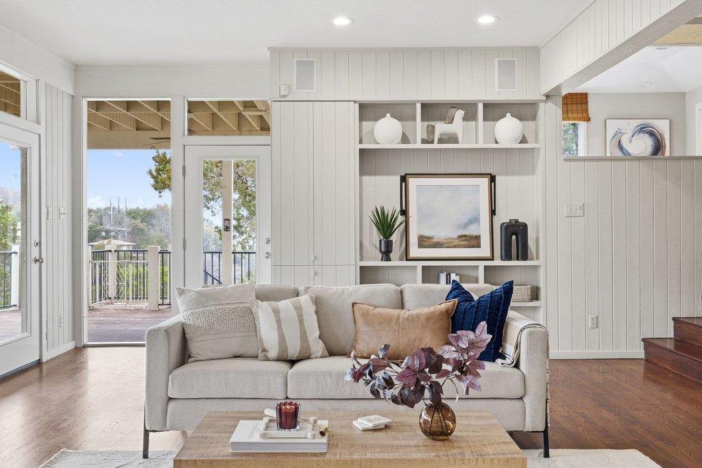Single Family Residence