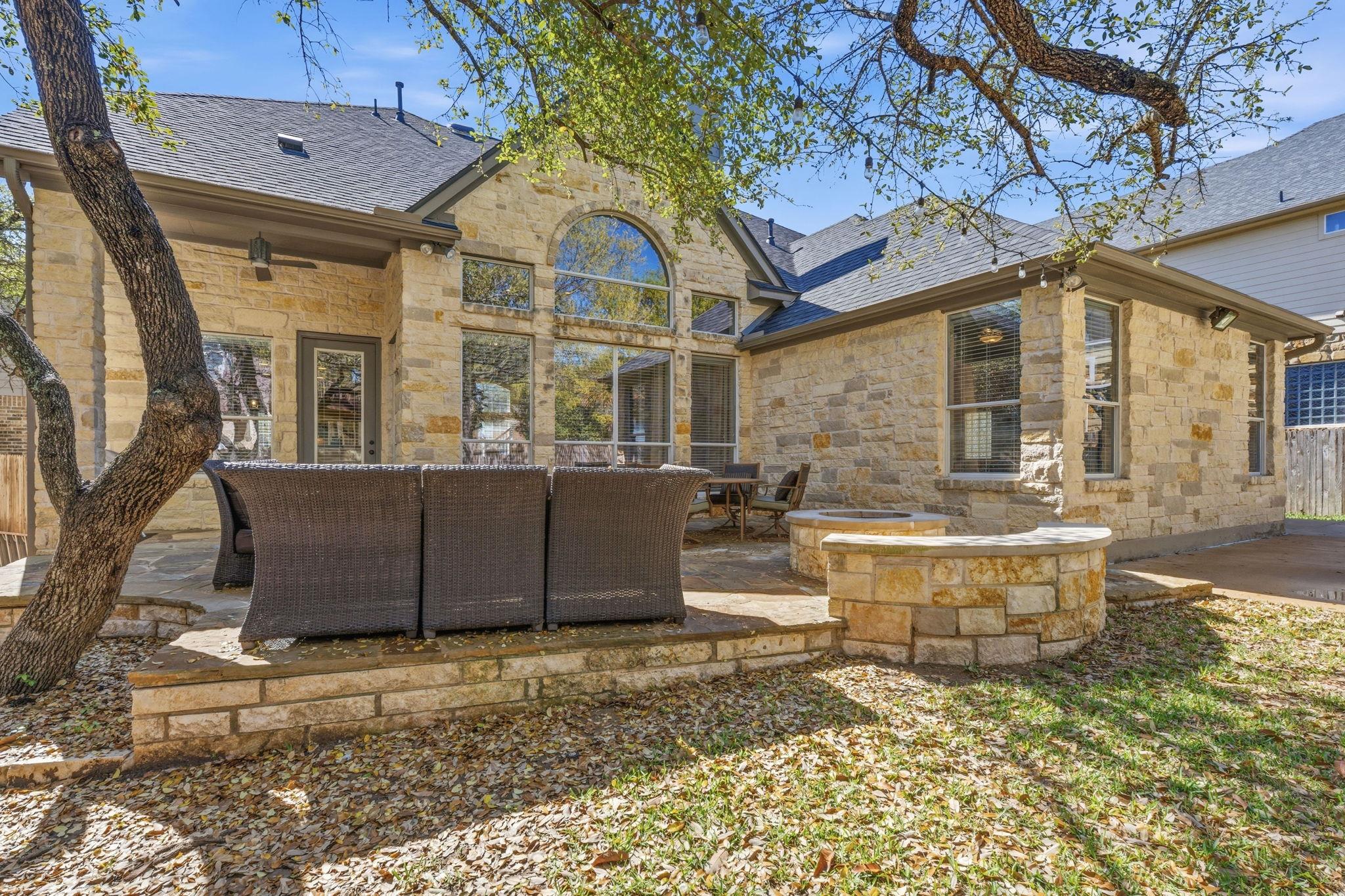 Photo 31