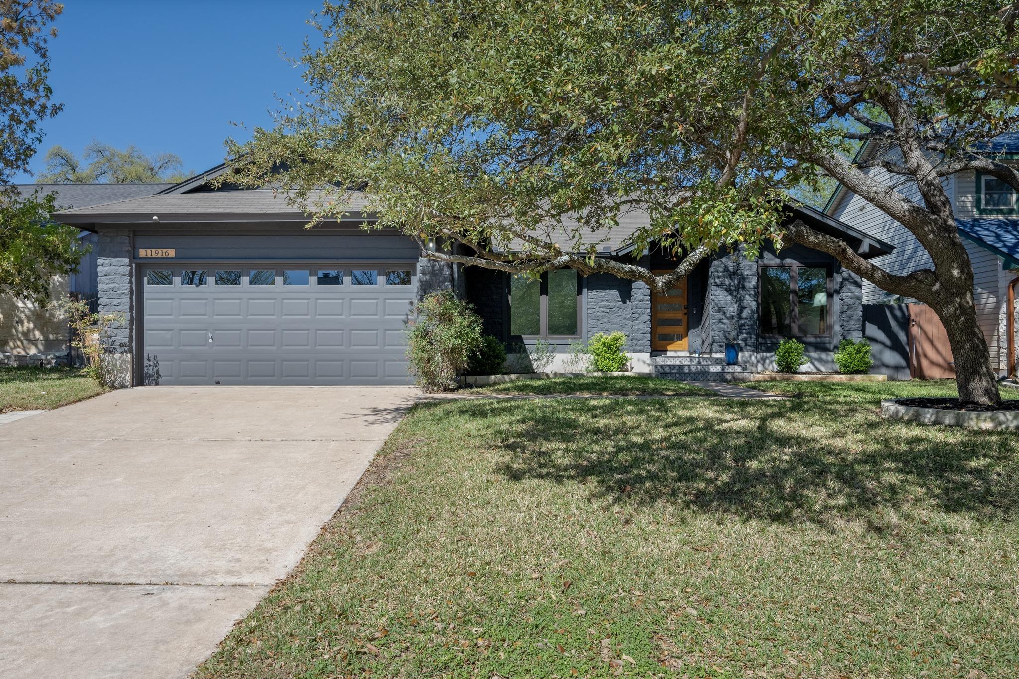 Single Family Residence