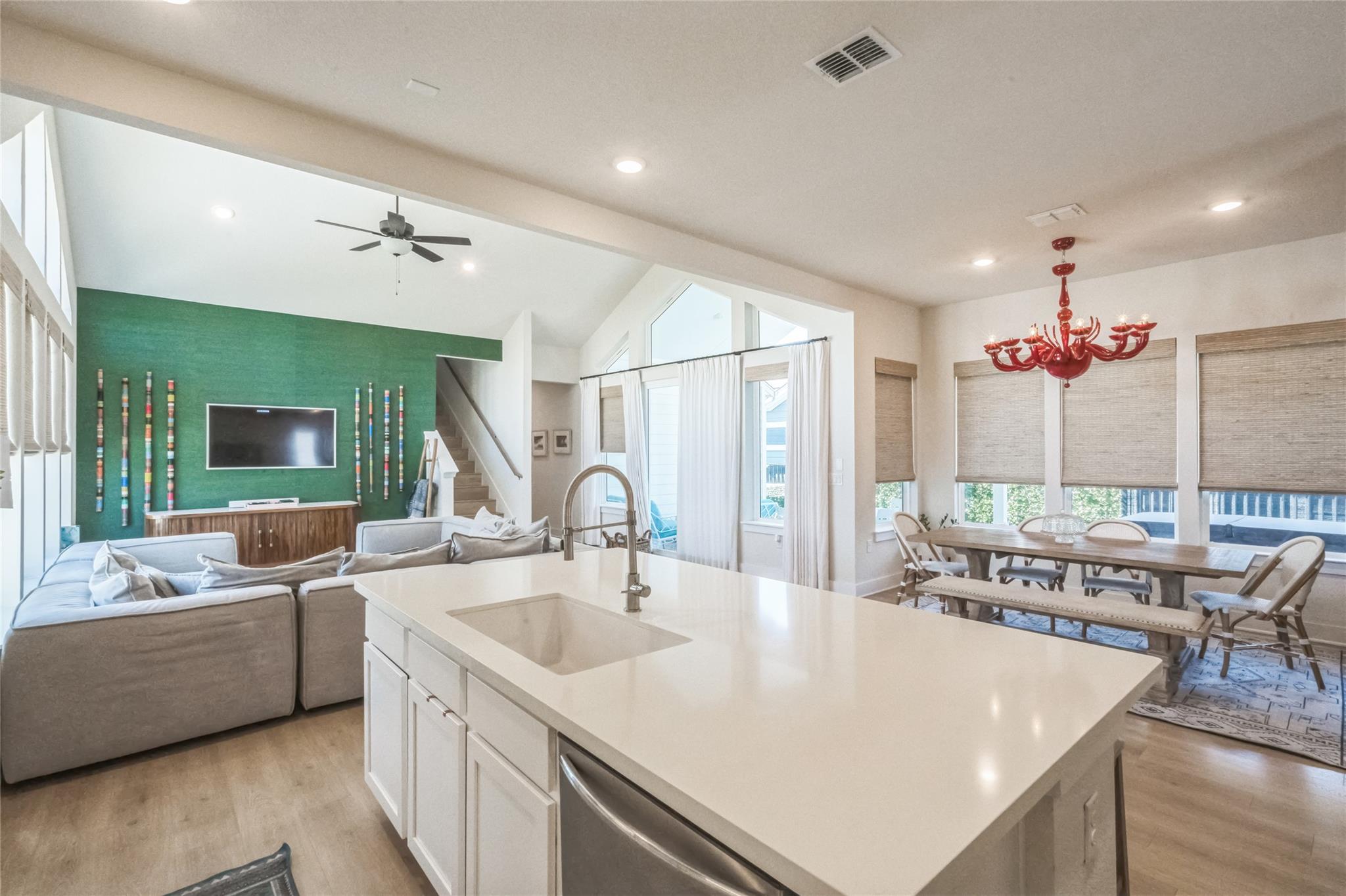 Single Family Residence