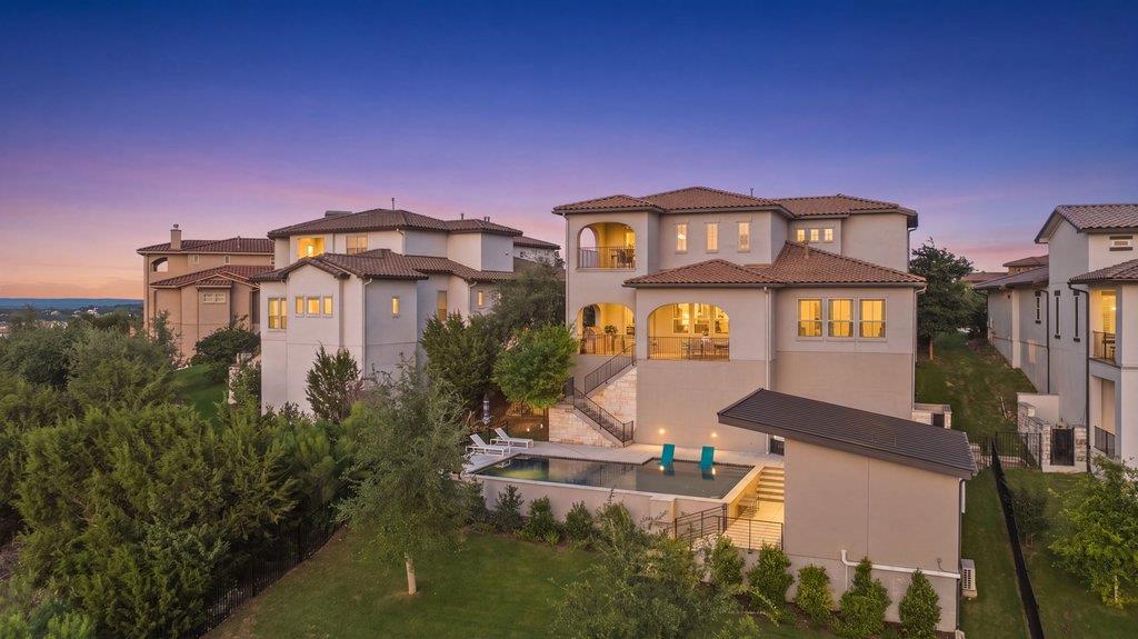Single Family Residence