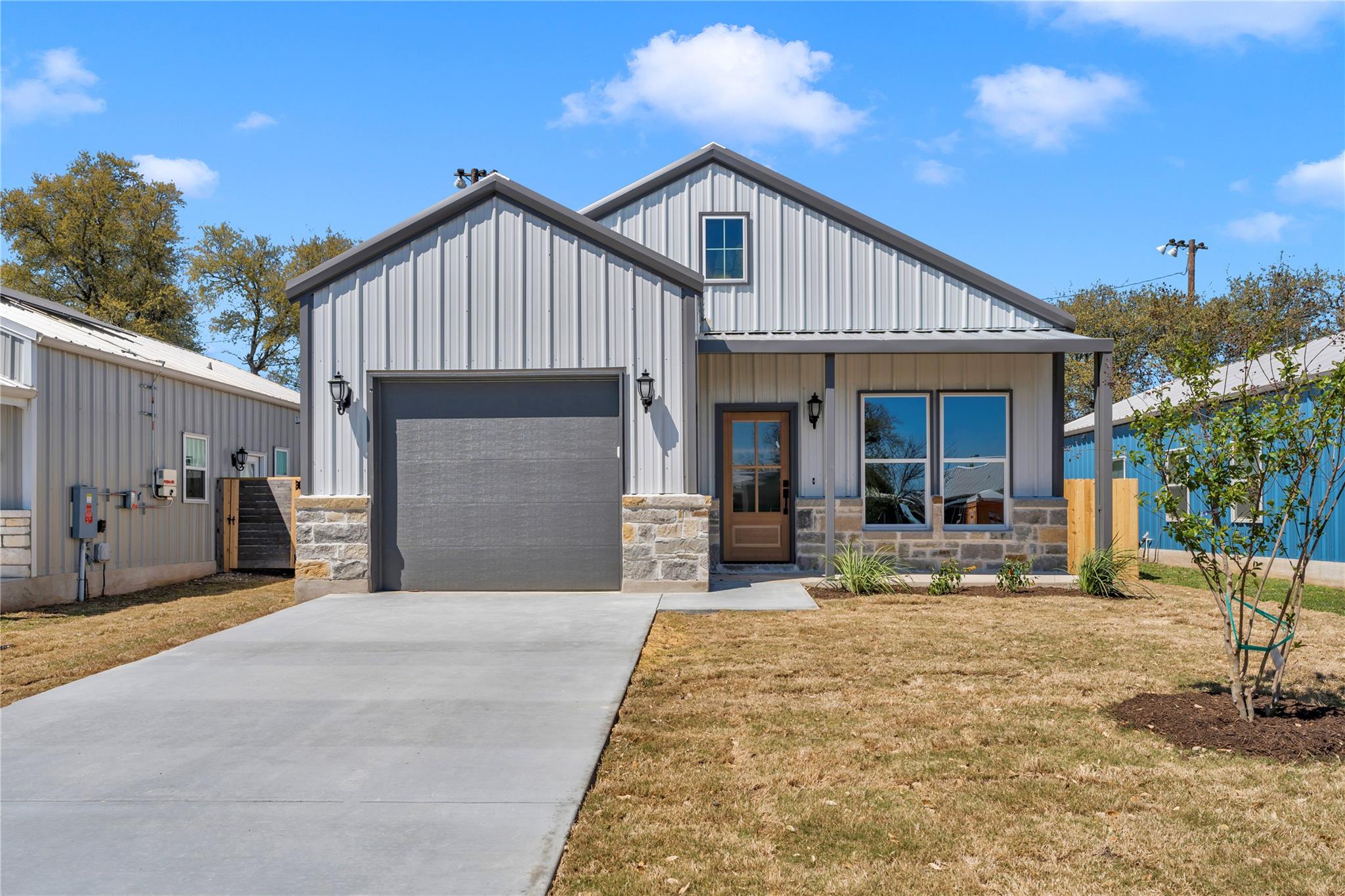 Single Family Residence