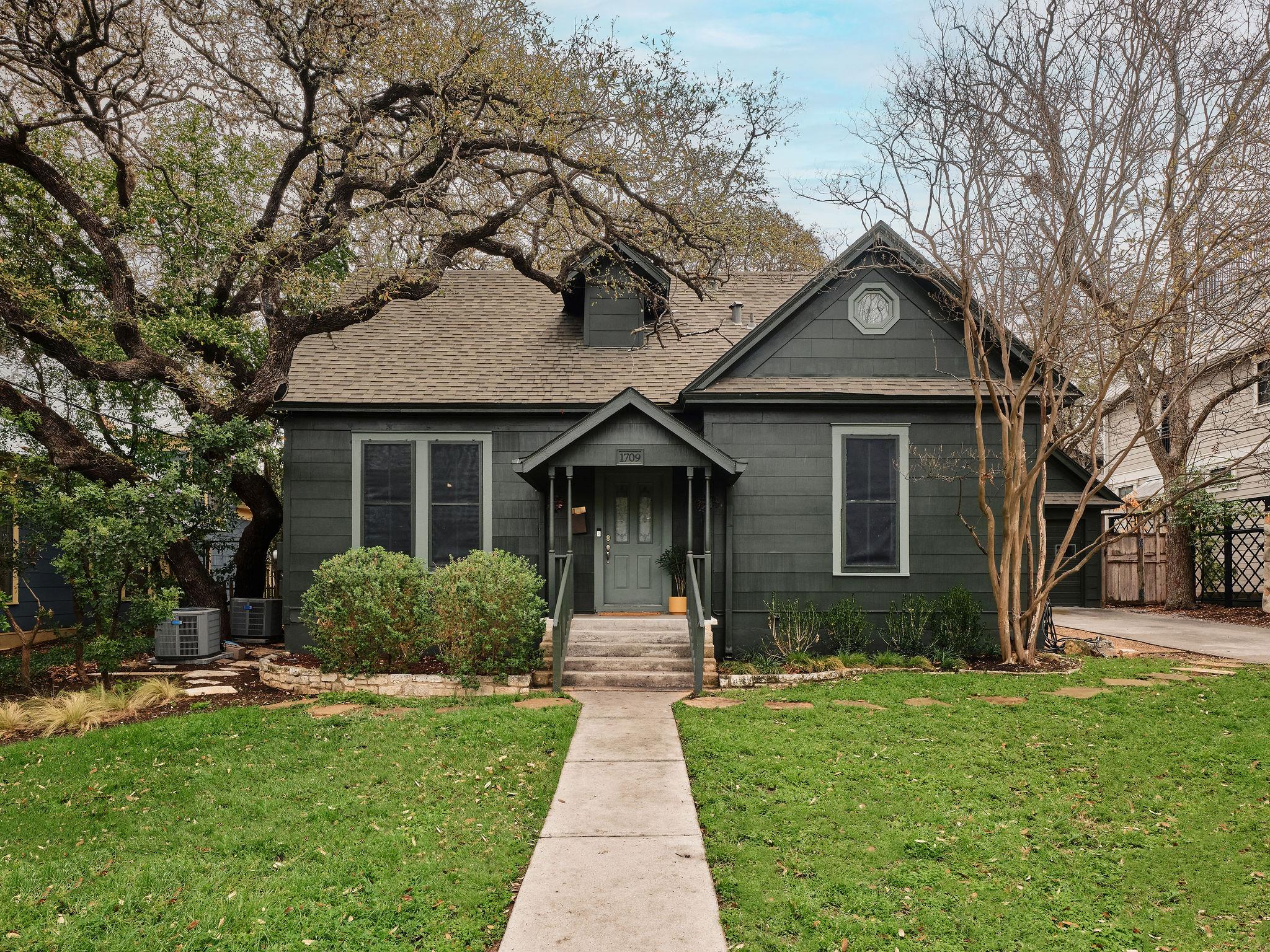 Single Family Residence