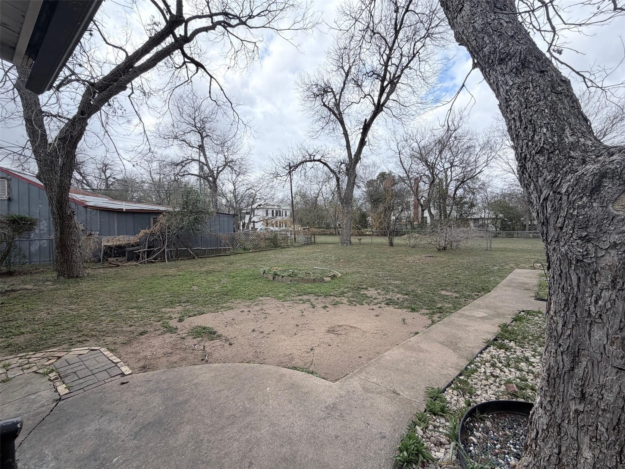 Photo 22
