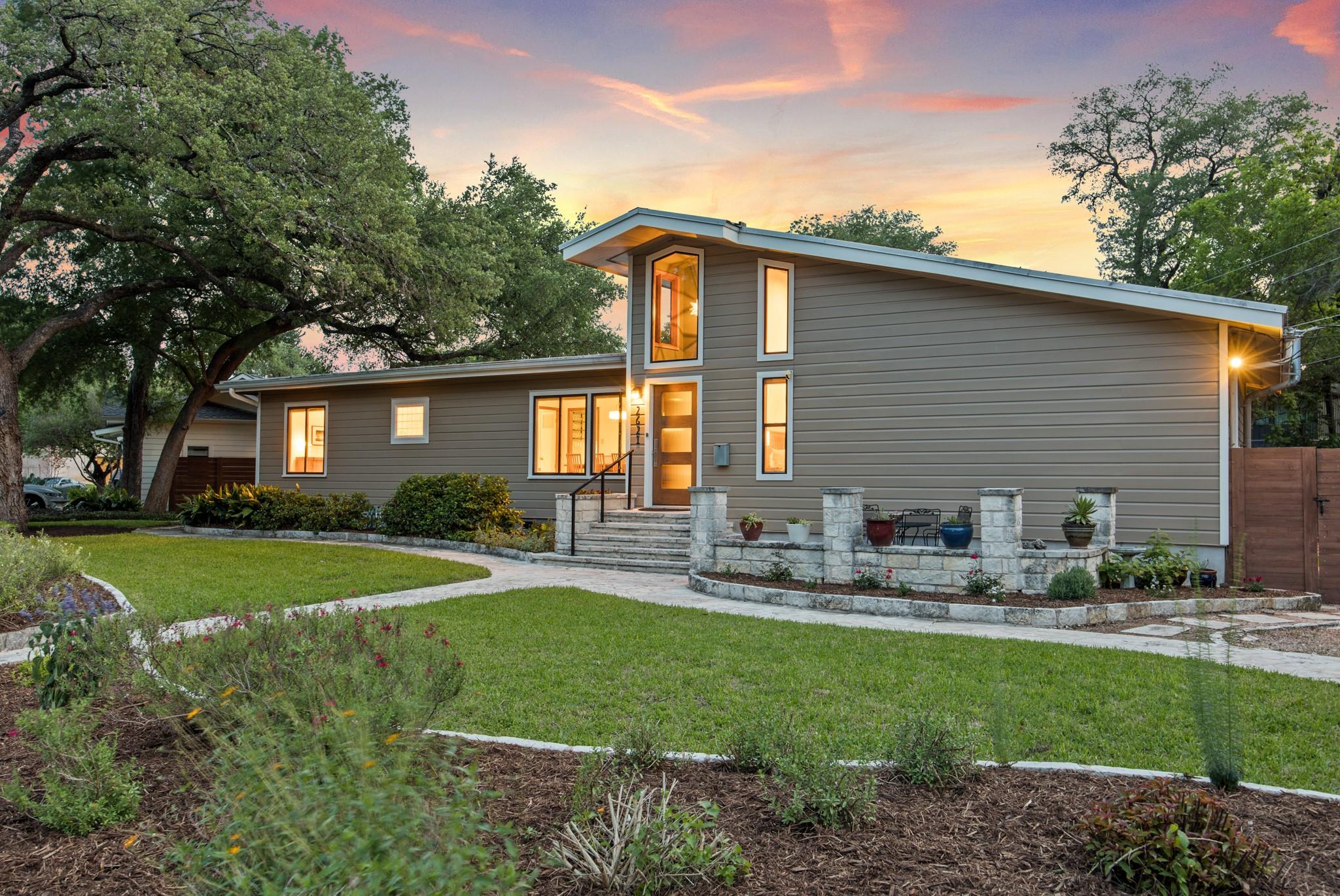 Single Family Residence