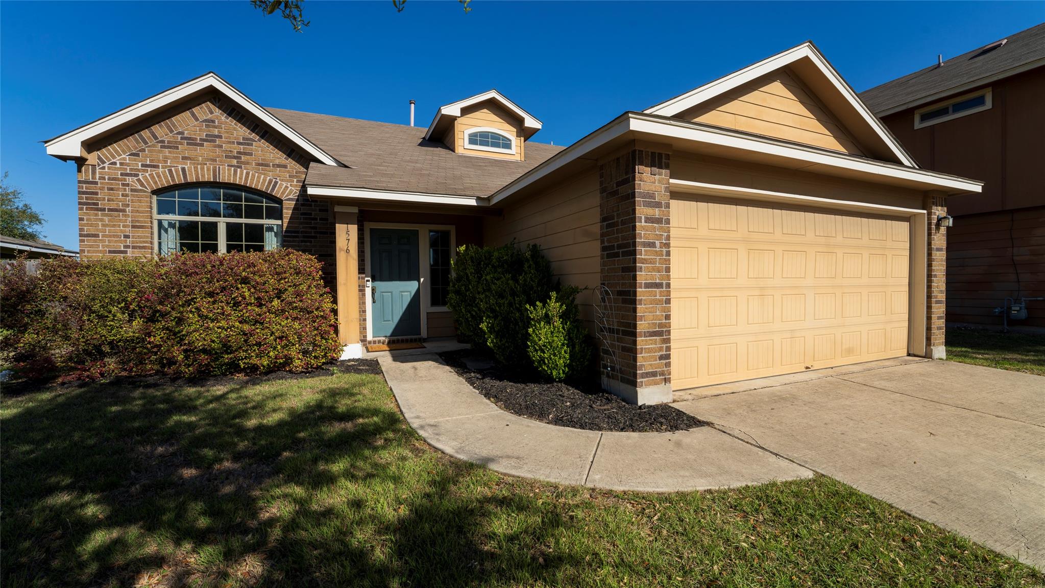 Single Family Residence