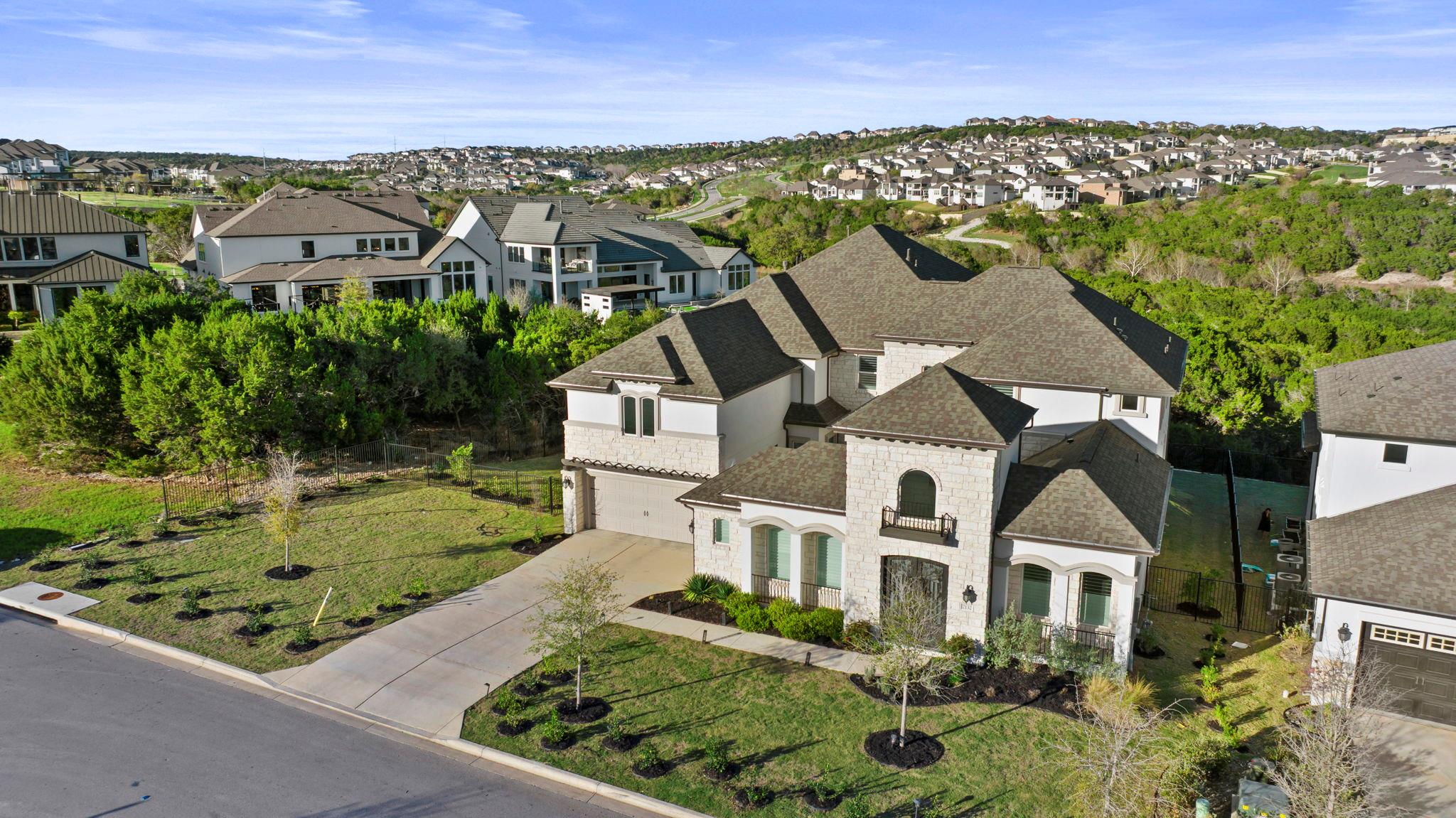 Single Family Residence