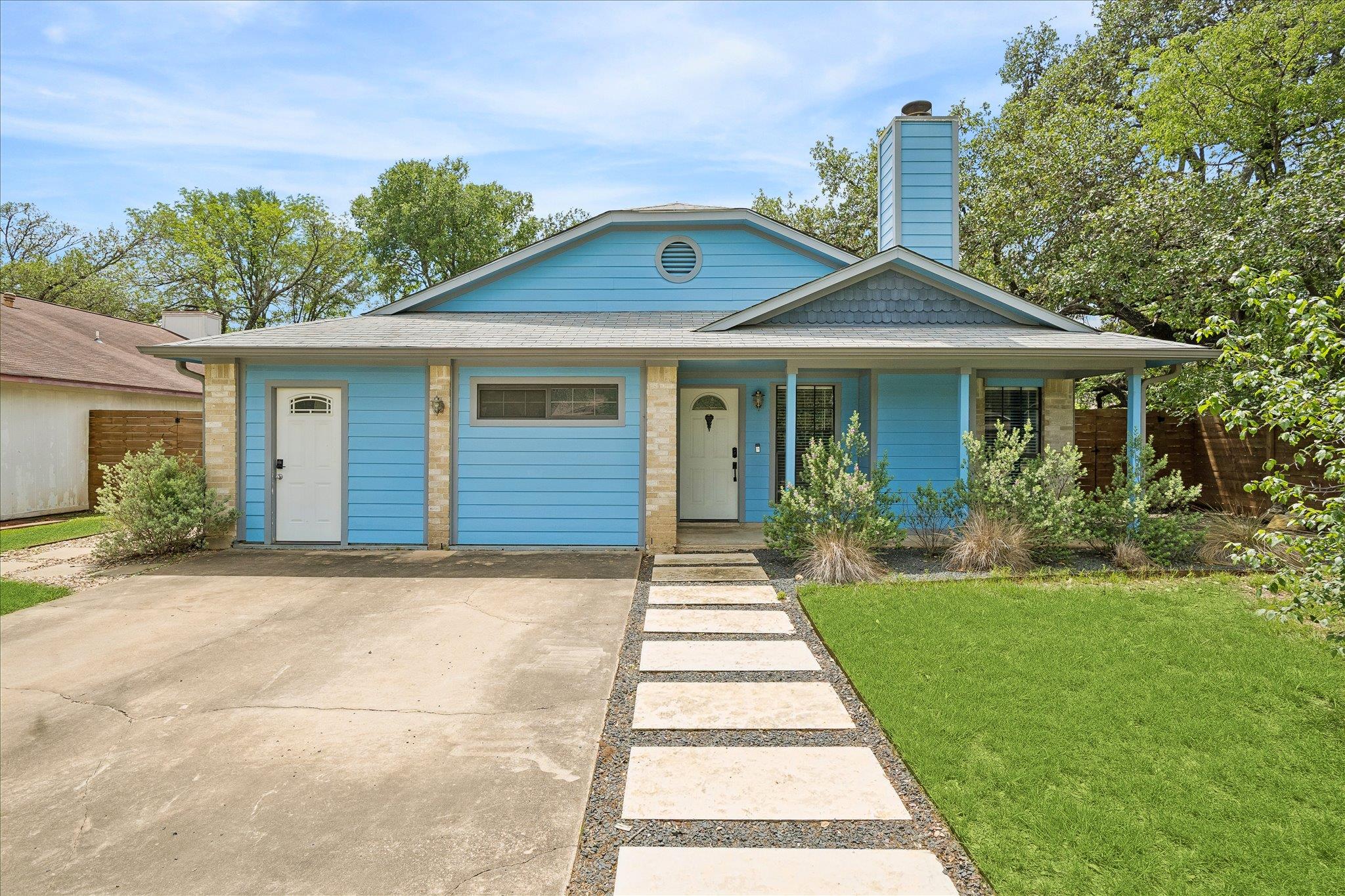 Single Family Residence