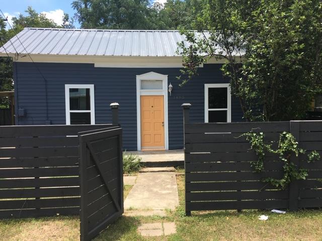 Single Family Residence