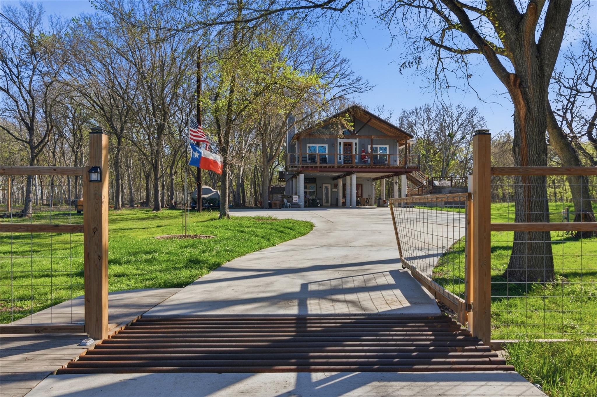 Single Family Residence